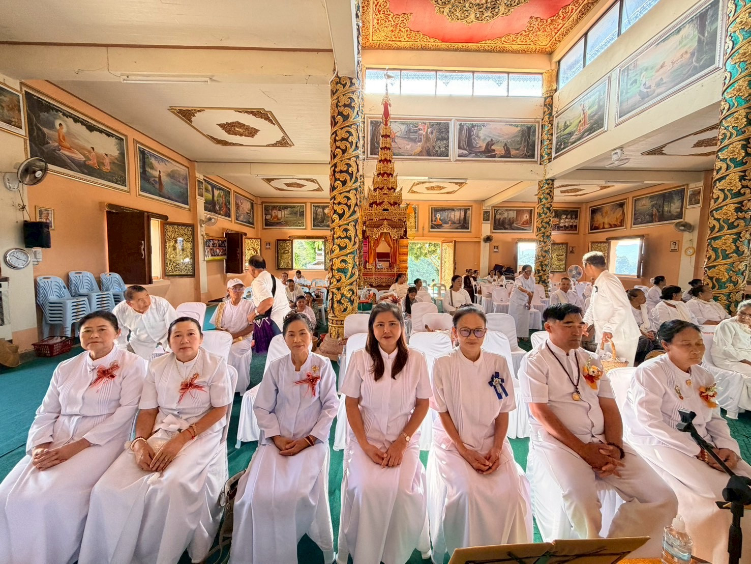 ภาพร่วมพิธีกรรมวัดพระธาตุกาคำ