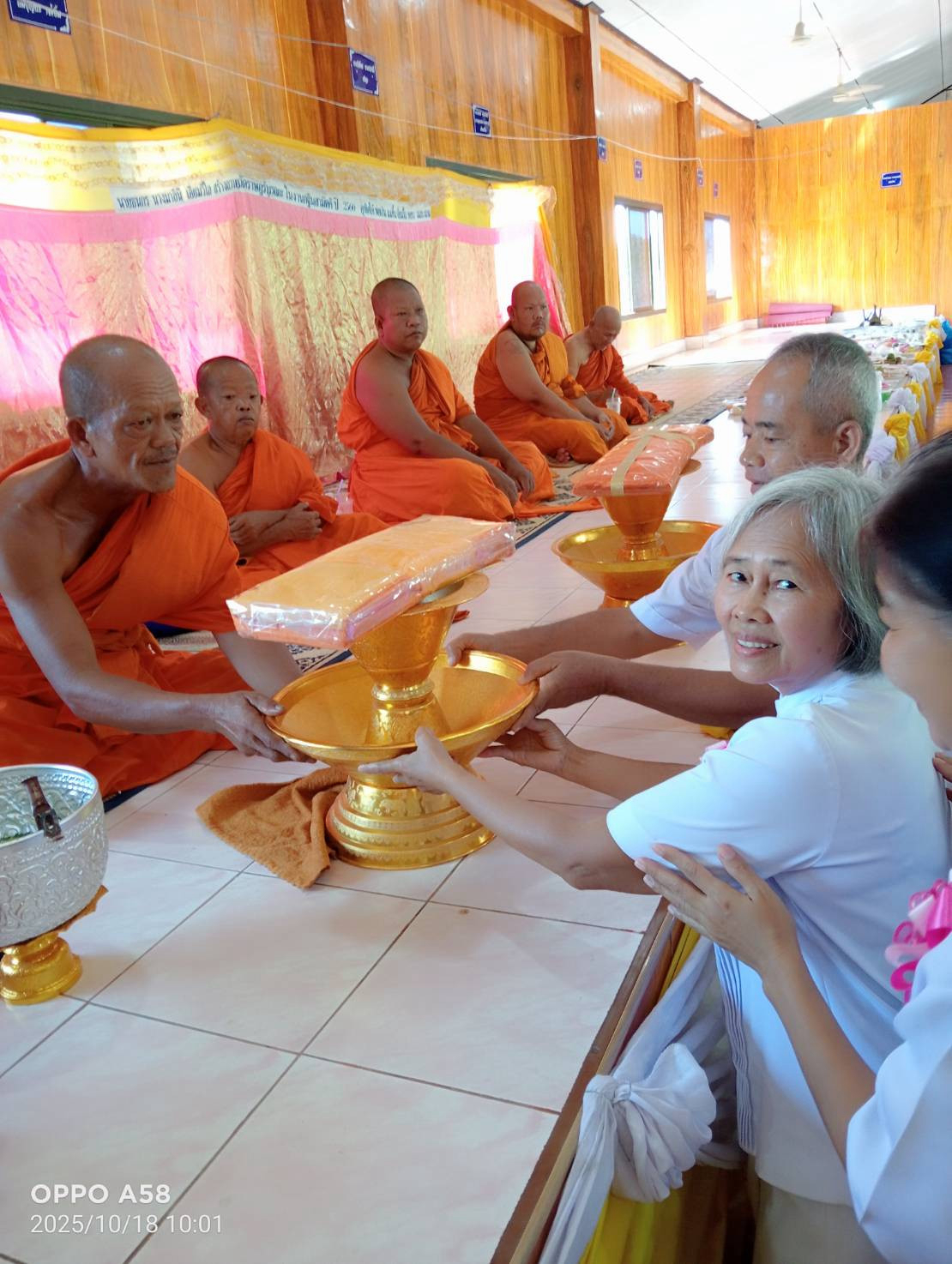 ภาพร่วมพิธีกรรมวัดราษฎร์บูรณะ