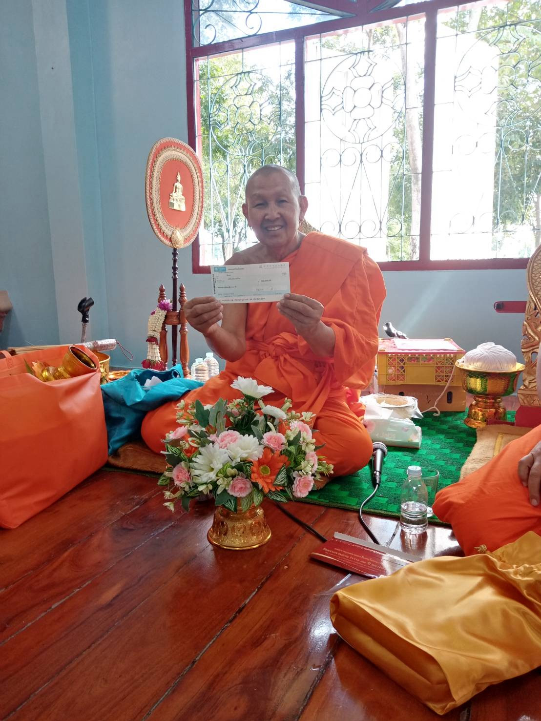 ภาพร่วมพิธีกรรมวัดเนินพยอม