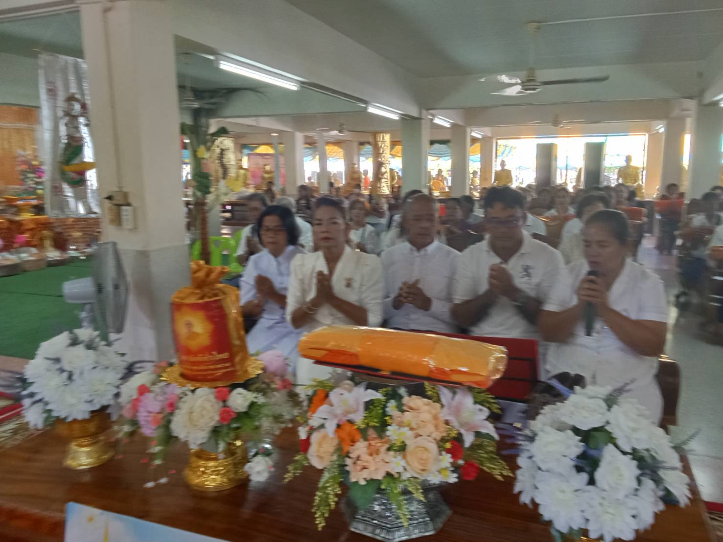 ภาพร่วมพิธีกรรมวัดพรหมเขต