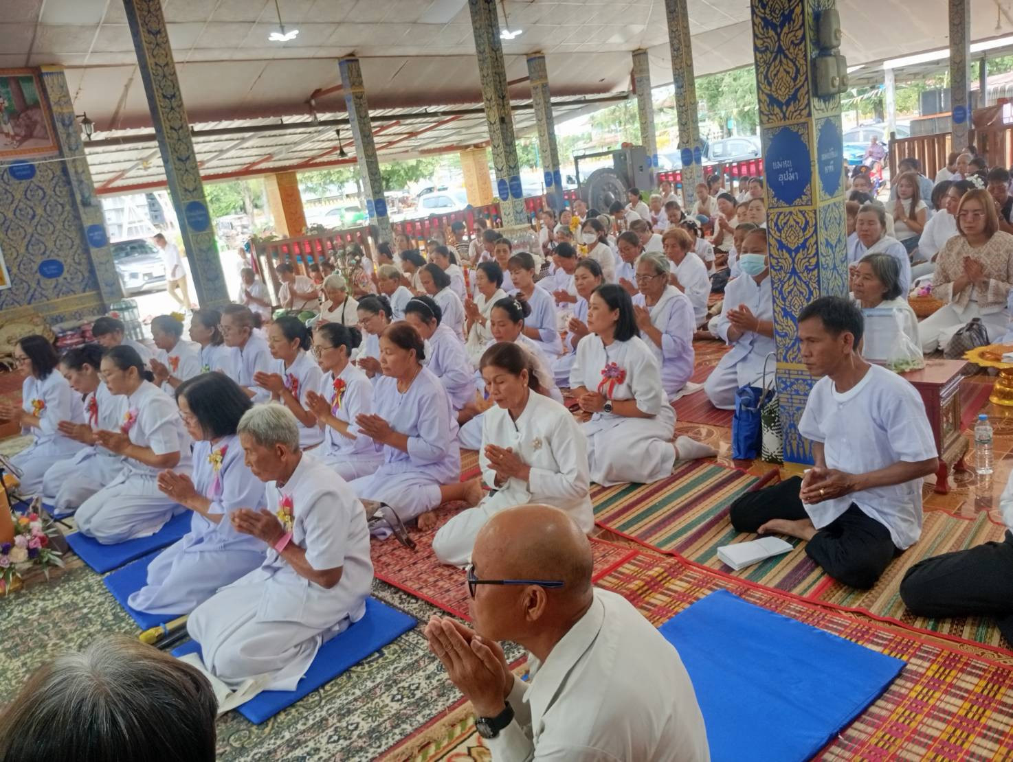 ภาพร่วมพิธีกรรมวัดอุดมมงคล