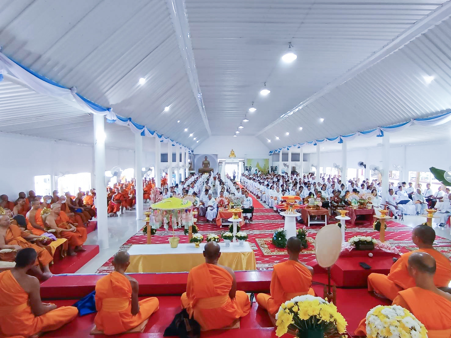 ภาพร่วมพิธีกรรมธุดงคสถานห้วยเม็ก