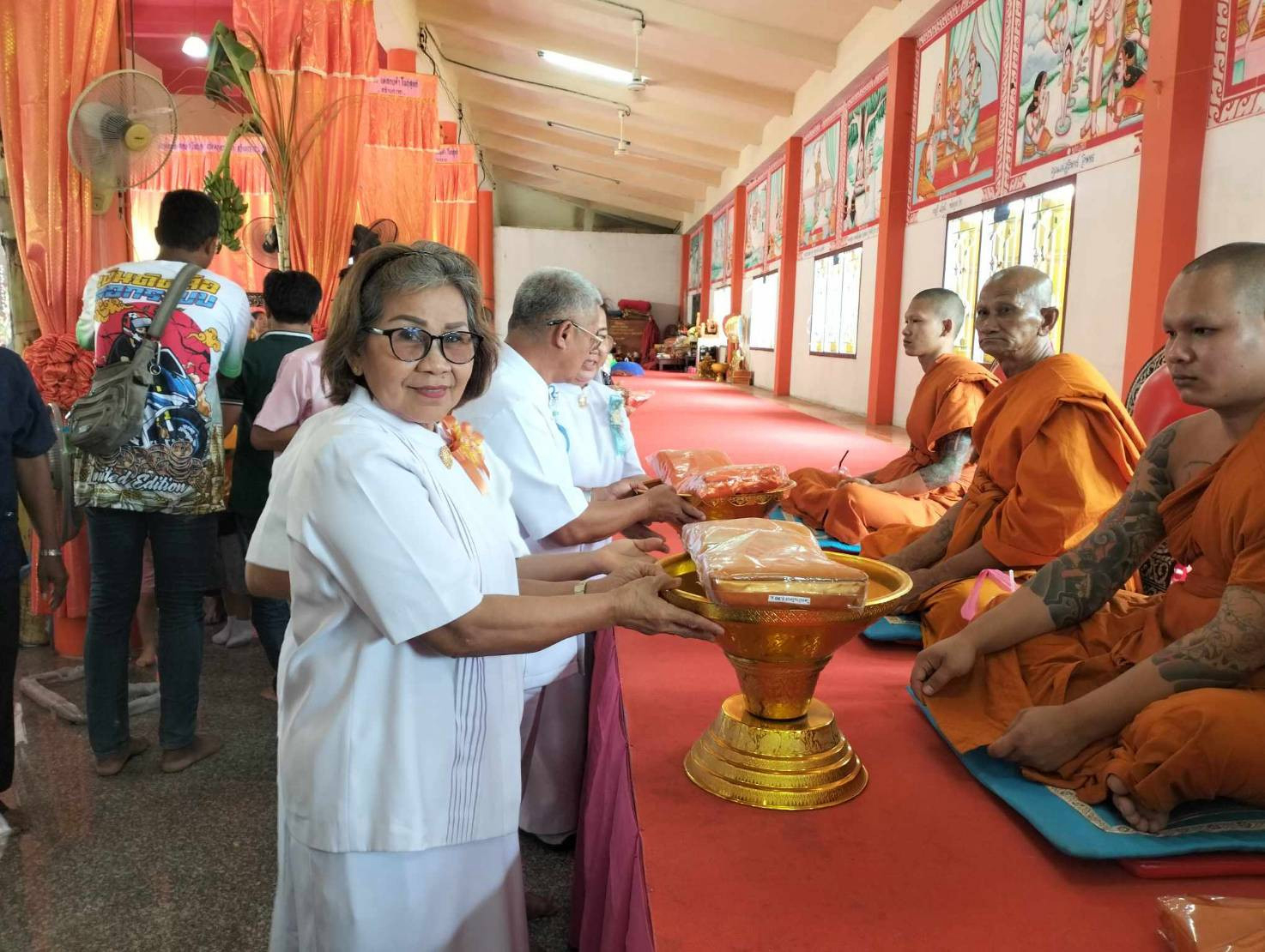 ภาพร่วมพิธีกรรมวัดหนองนกออก99