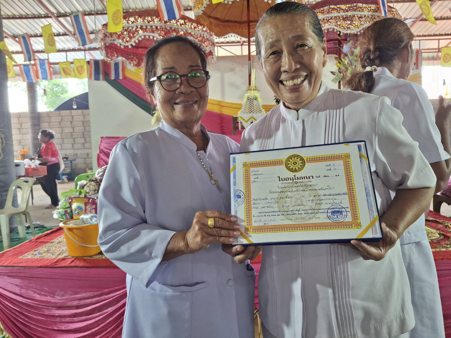 ภาพร่วมพิธีกรรมวัดหนองกระทุ่ม