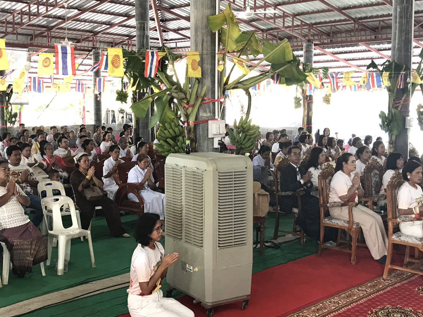 ภาพร่วมพิธีกรรมวัดหนองกระทุ่ม