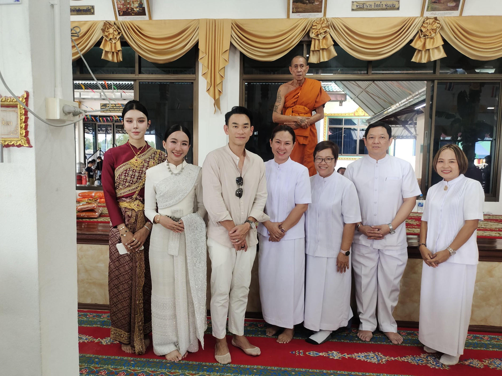 ภาพร่วมพิธีกรรมวัดวิสุทธิวราวาส