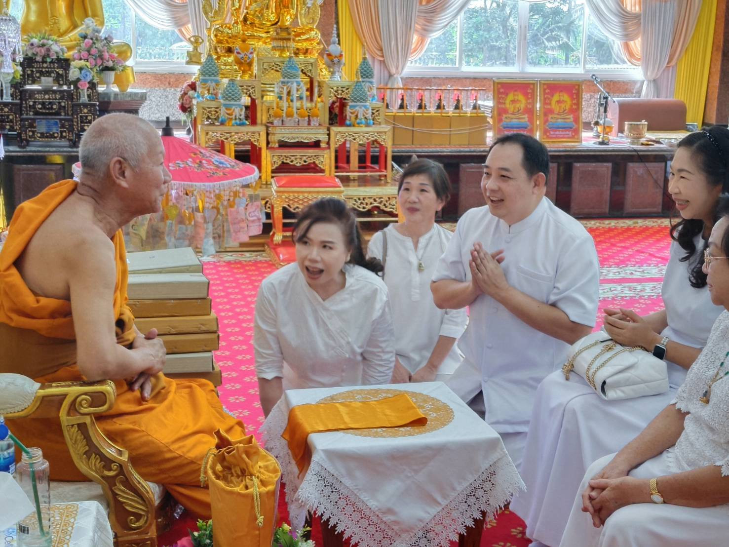 ภาพร่วมพิธีกรรมวัดรางตันนิลประดิษฐ์