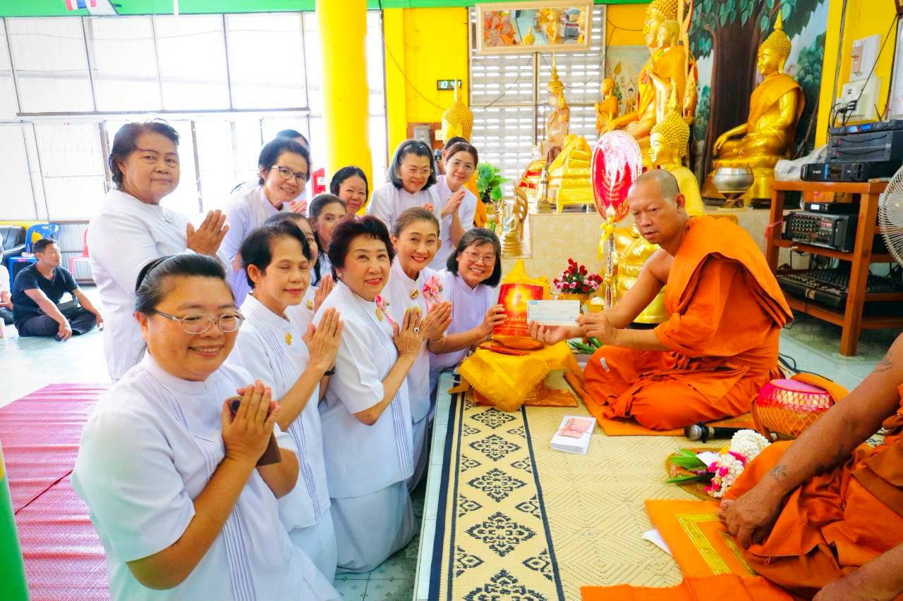 ภาพร่วมพิธีกรรมสำนักสงฆ์เทพพิทักษ์ผล