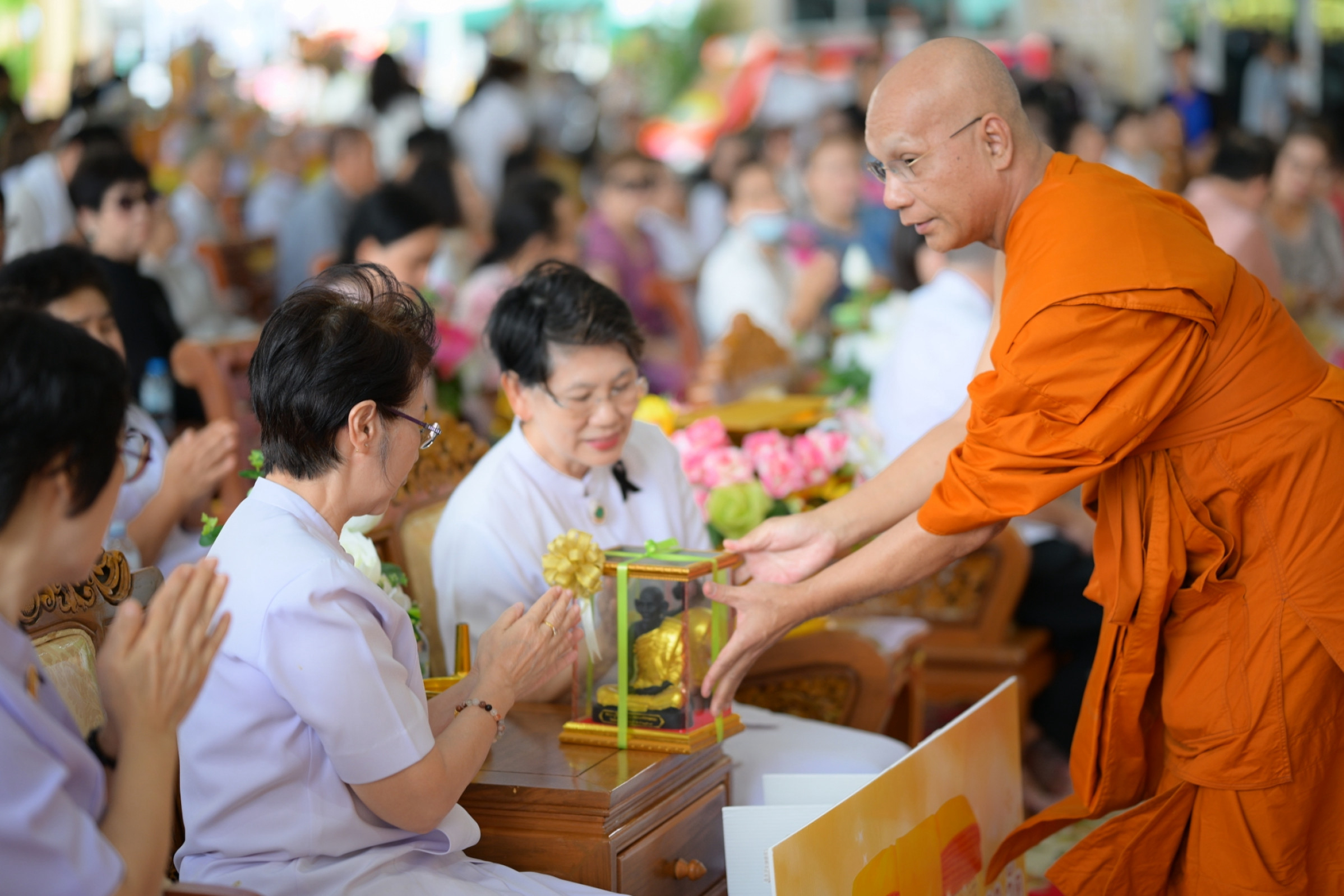 ภาพร่วมพิธีกรรมวัดเตาปูน