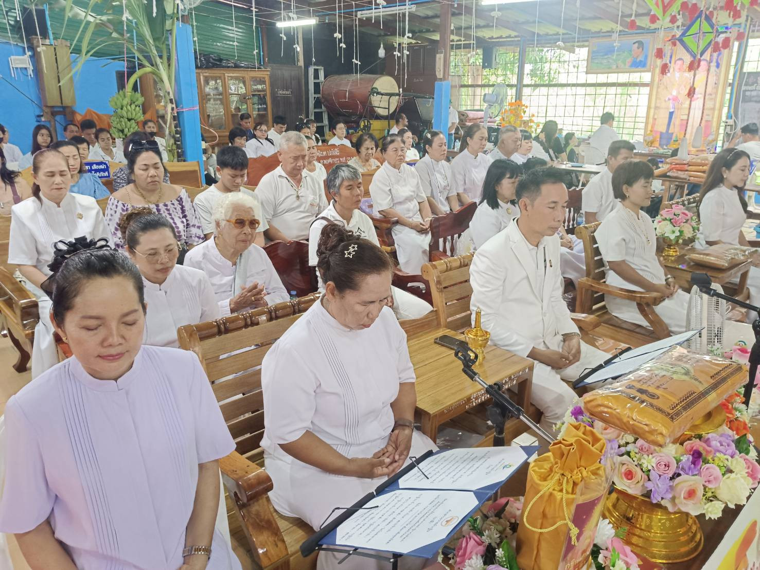 ภาพร่วมพิธีกรรมที่พักสงฆ์ปู่ฤาษีสืบสายธรรม