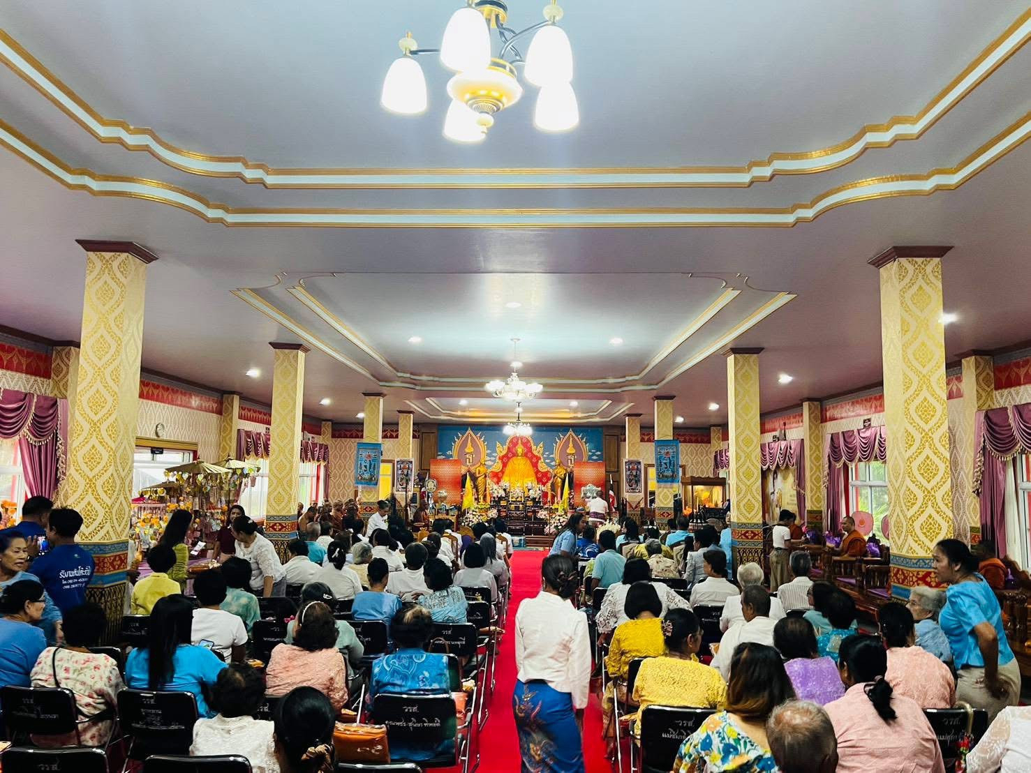 ภาพร่วมพิธีกรรมวัดราษฎร์รังสรรค์