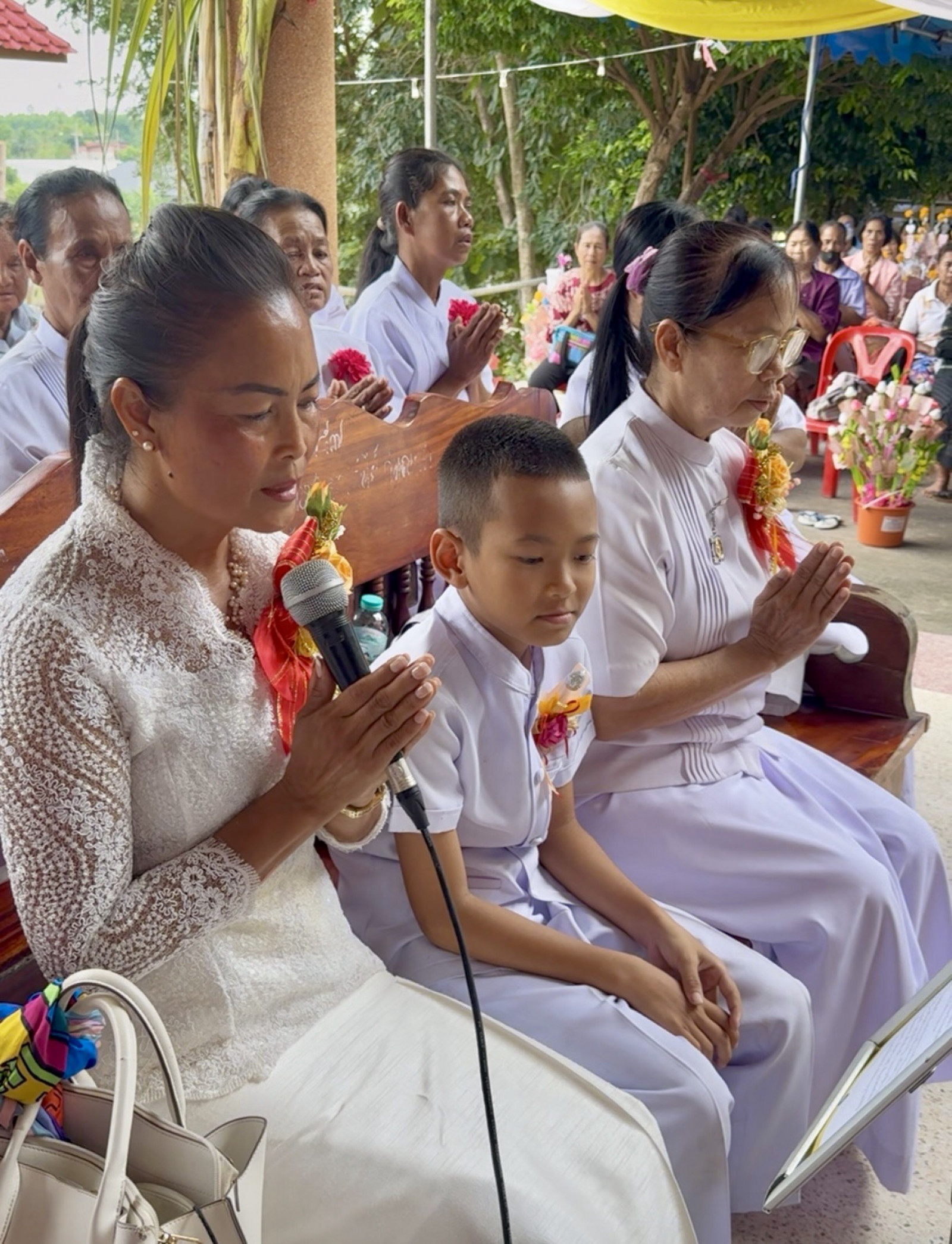 ภาพกล่าวคำถวายกฐินวัดเขาน้ำอุ่น