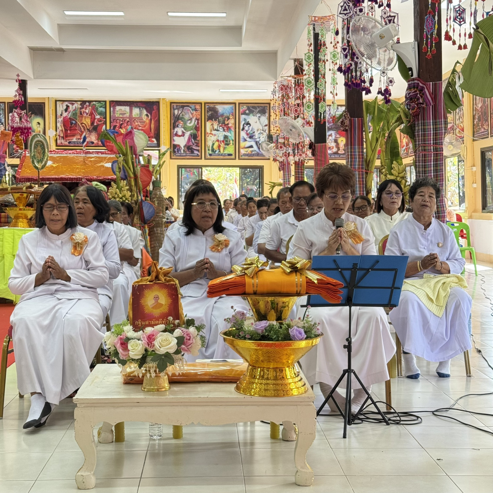 ภาพร่วมพิธีกรรมวัดโนนเสมา