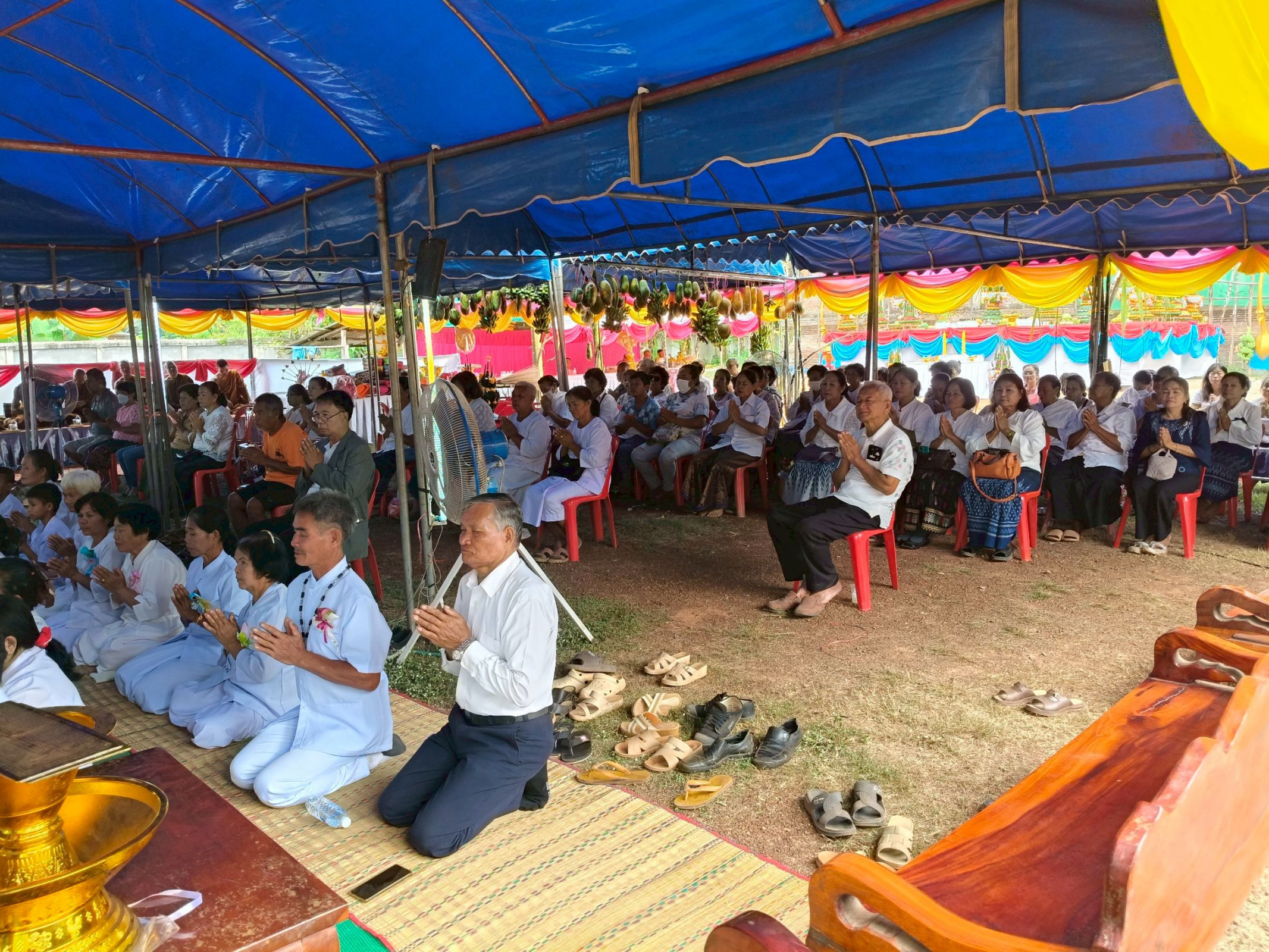 ภาพร่วมพิธีกรรมวัดดอนมุย