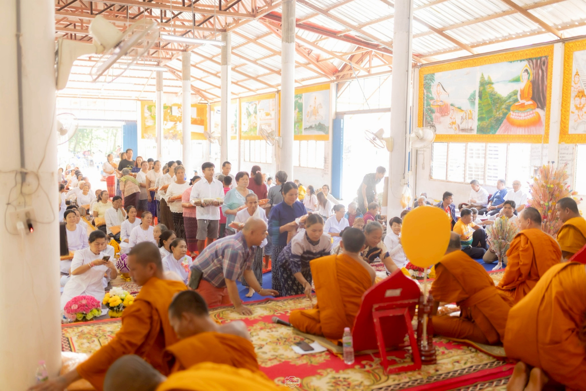 ภาพร่วมพิธีกรรมวัดแสงมณีวนาราม