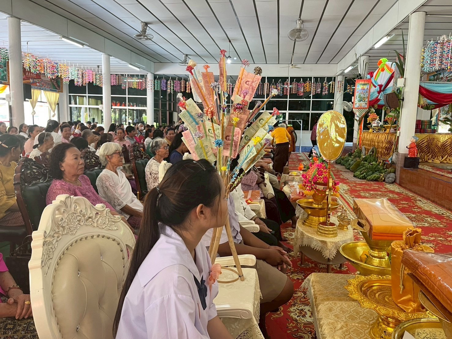 ภาพร่วมพิธีกรรมวัดหนองนกเขียน