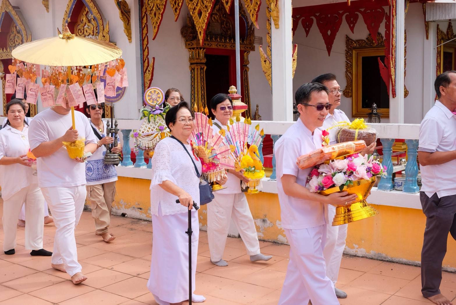 ภาพร่วมพิธีกรรมวัดทองบางระมาด