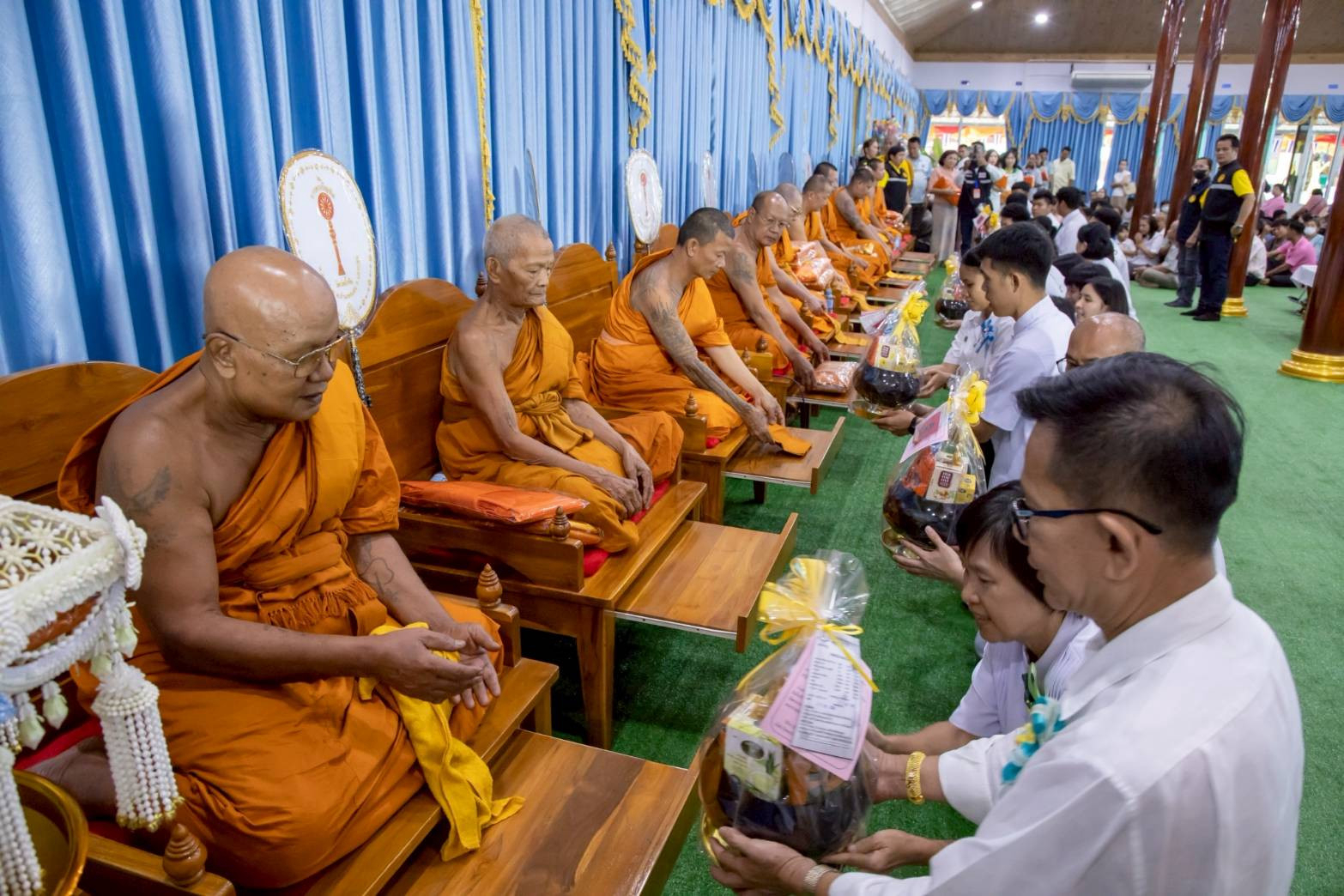 ภาพร่วมพิธีกรรมวัดบ่อน้ำจืด