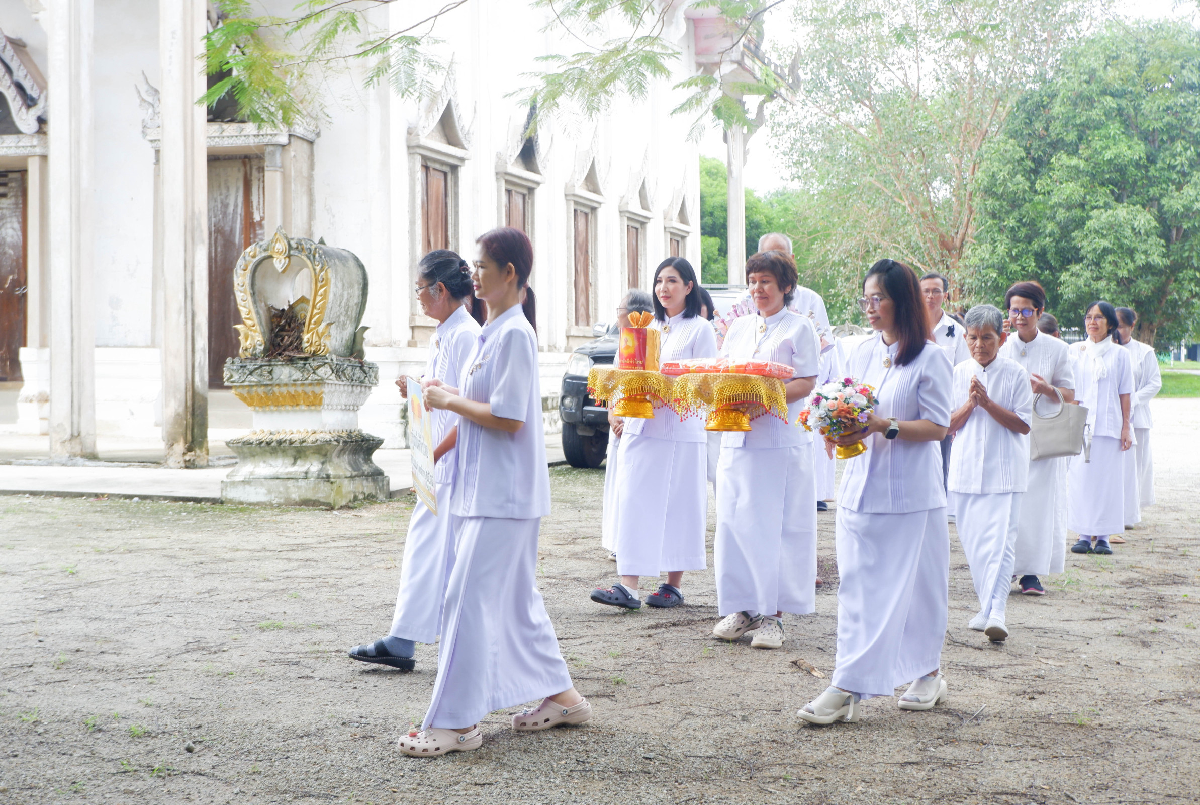 ภาพร่วมขบวนกฐินวัดดอนมะกอก