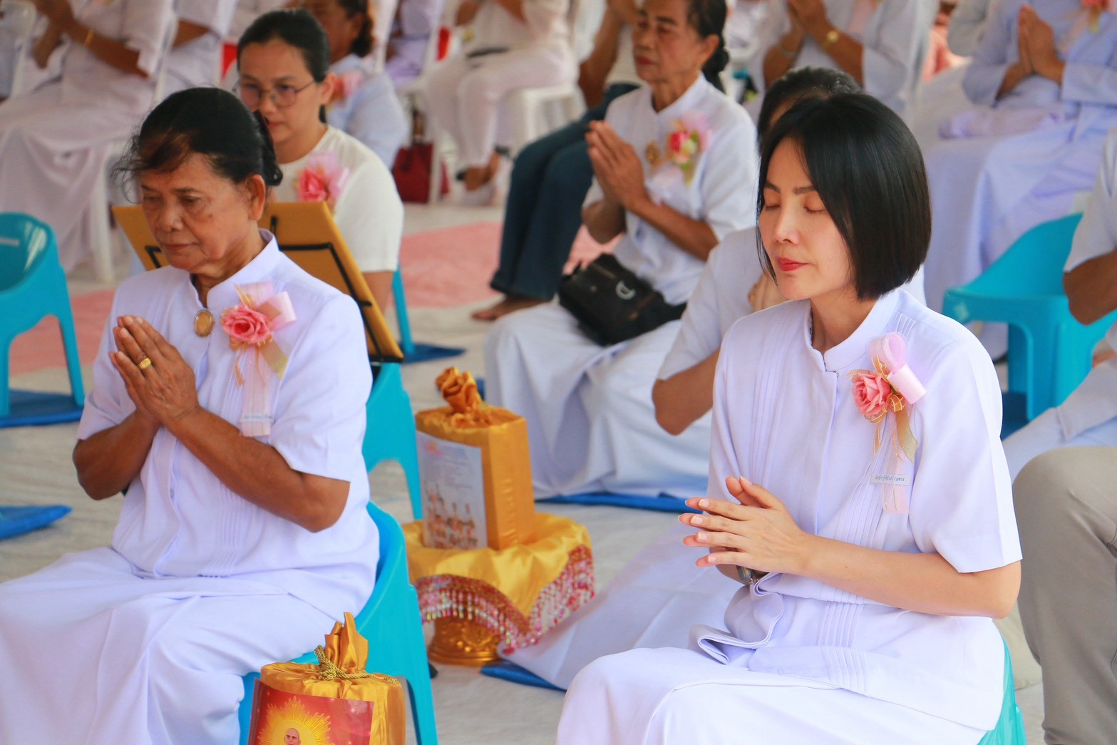 ภาพร่วมพิธีกรรมศูนย์ปฏิบัติธรรมนานาชาติกระบี่