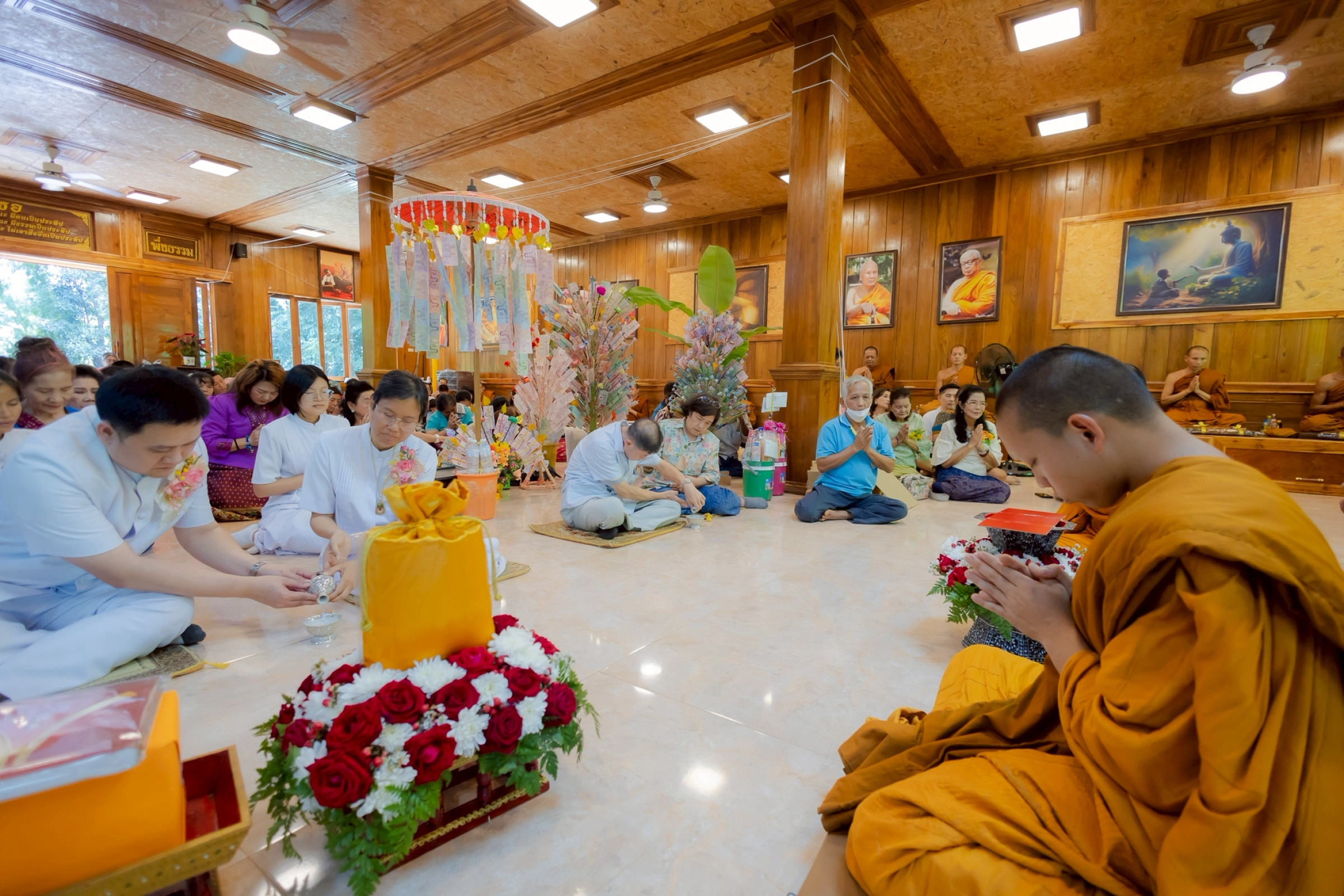 ภาพร่วมพิธีกรรมวัดป่าเมืองน้อย