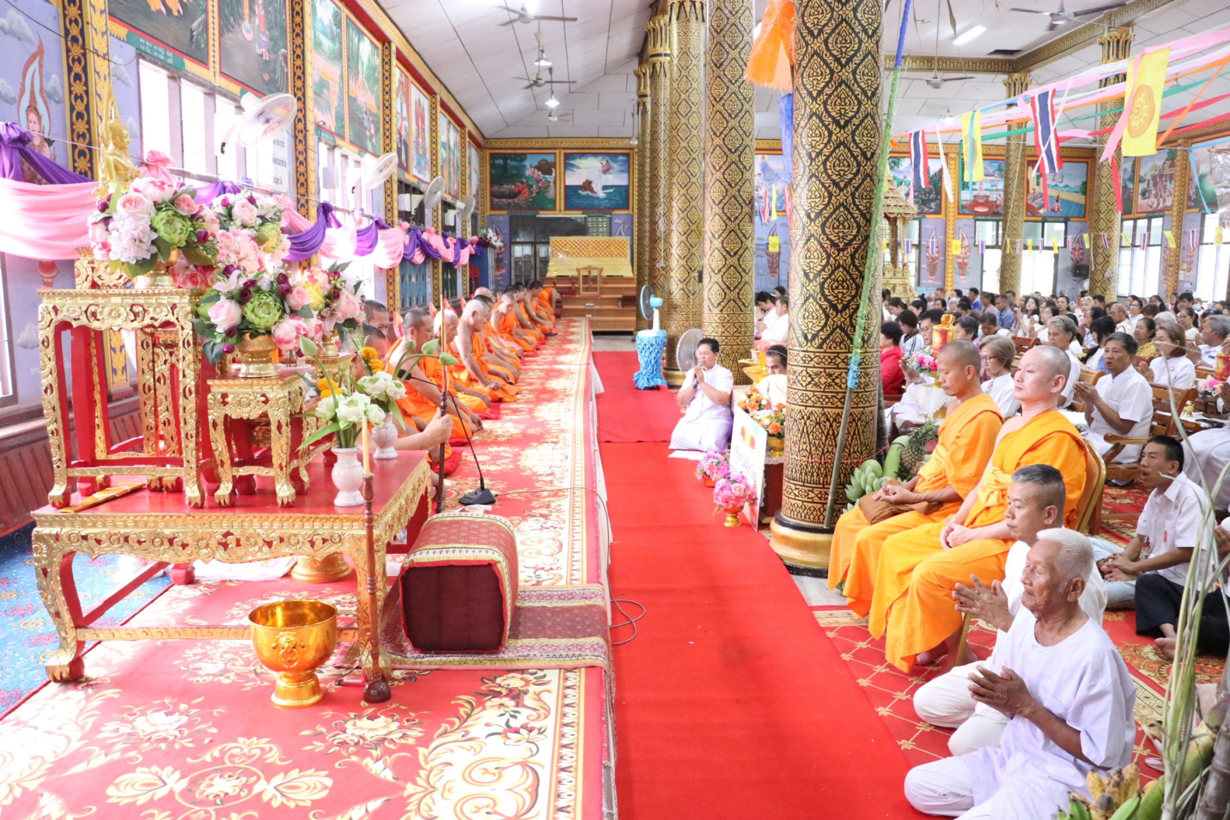 ภาพร่วมพิธีกรรมวัดเกาะแก้วประชานุรักษ์