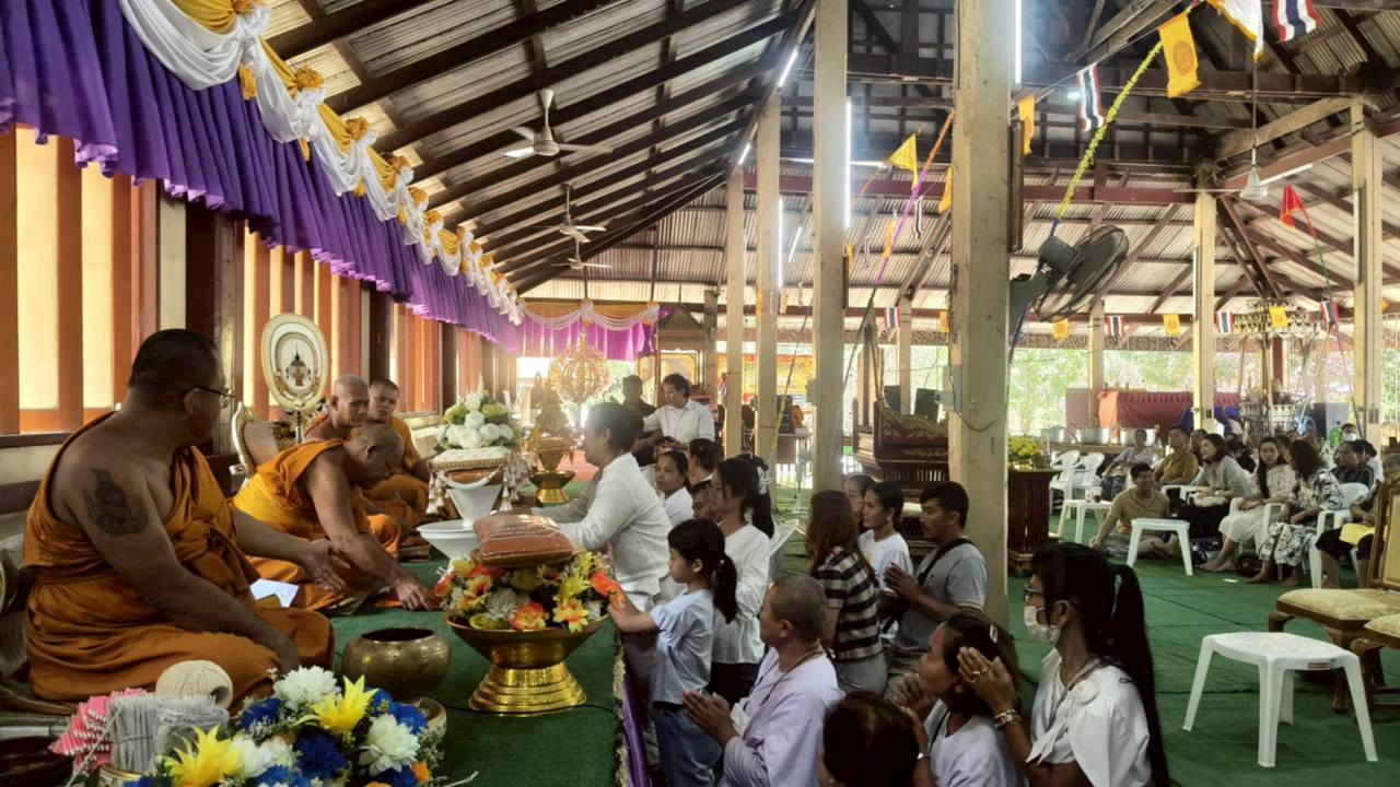 ภาพร่วมพิธีกรรมวัดสนามไชย