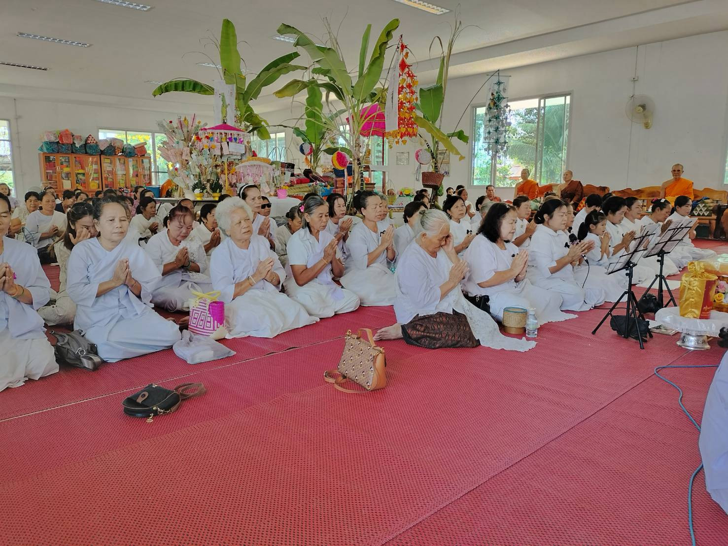 ภาพร่วมพิธีกรรมวัดโชคอำนวยใต้