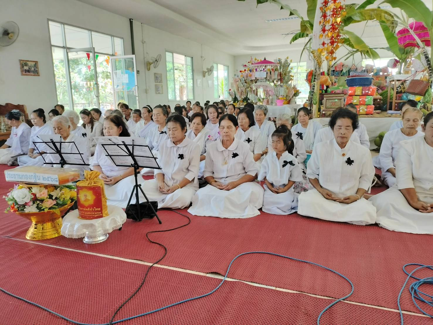 ภาพร่วมพิธีกรรมวัดโชคอำนวยใต้