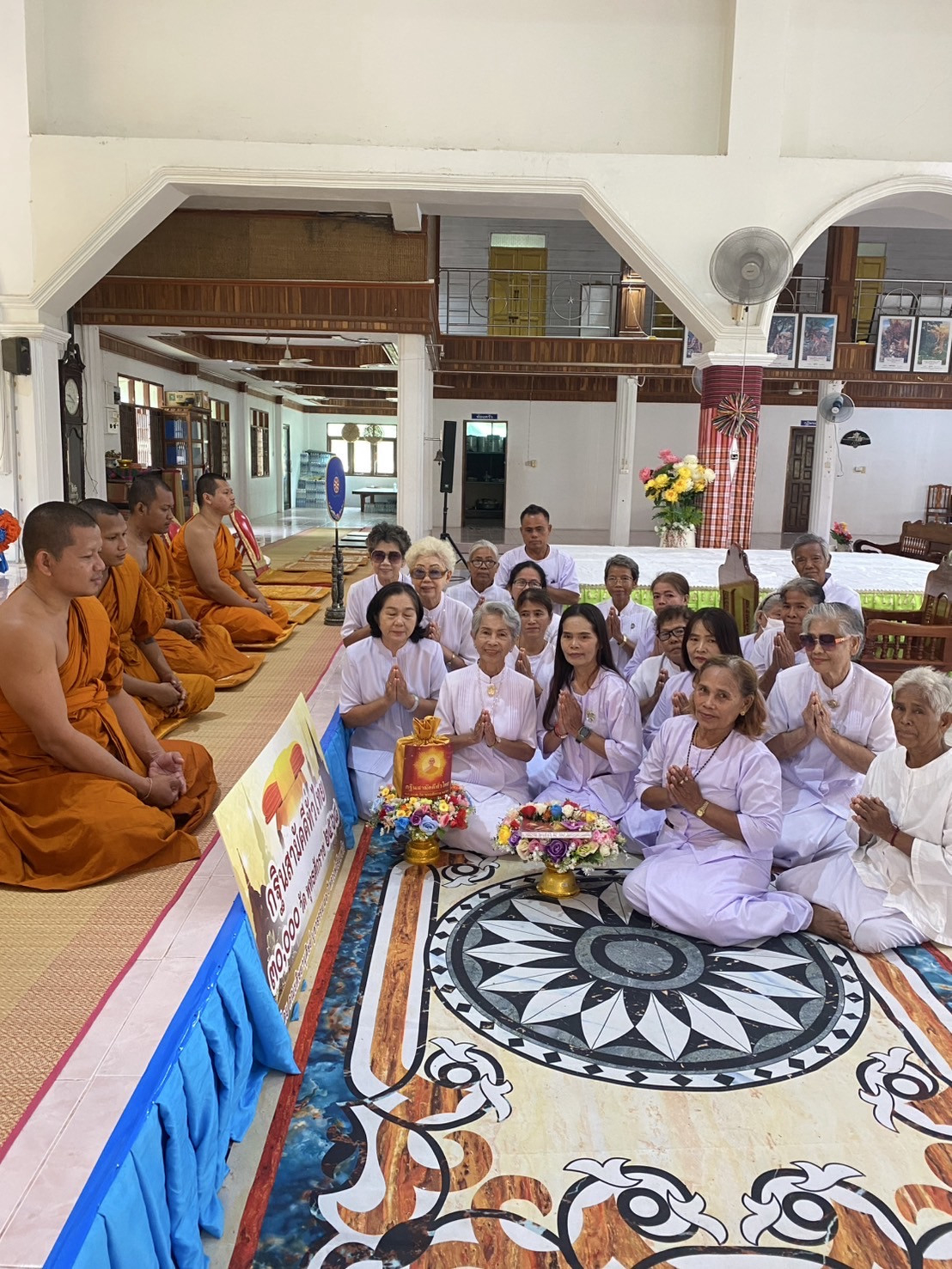 ภาพร่วมพิธีกรรมวัดอมรินทราวารี(อังกัญโพธิ์)