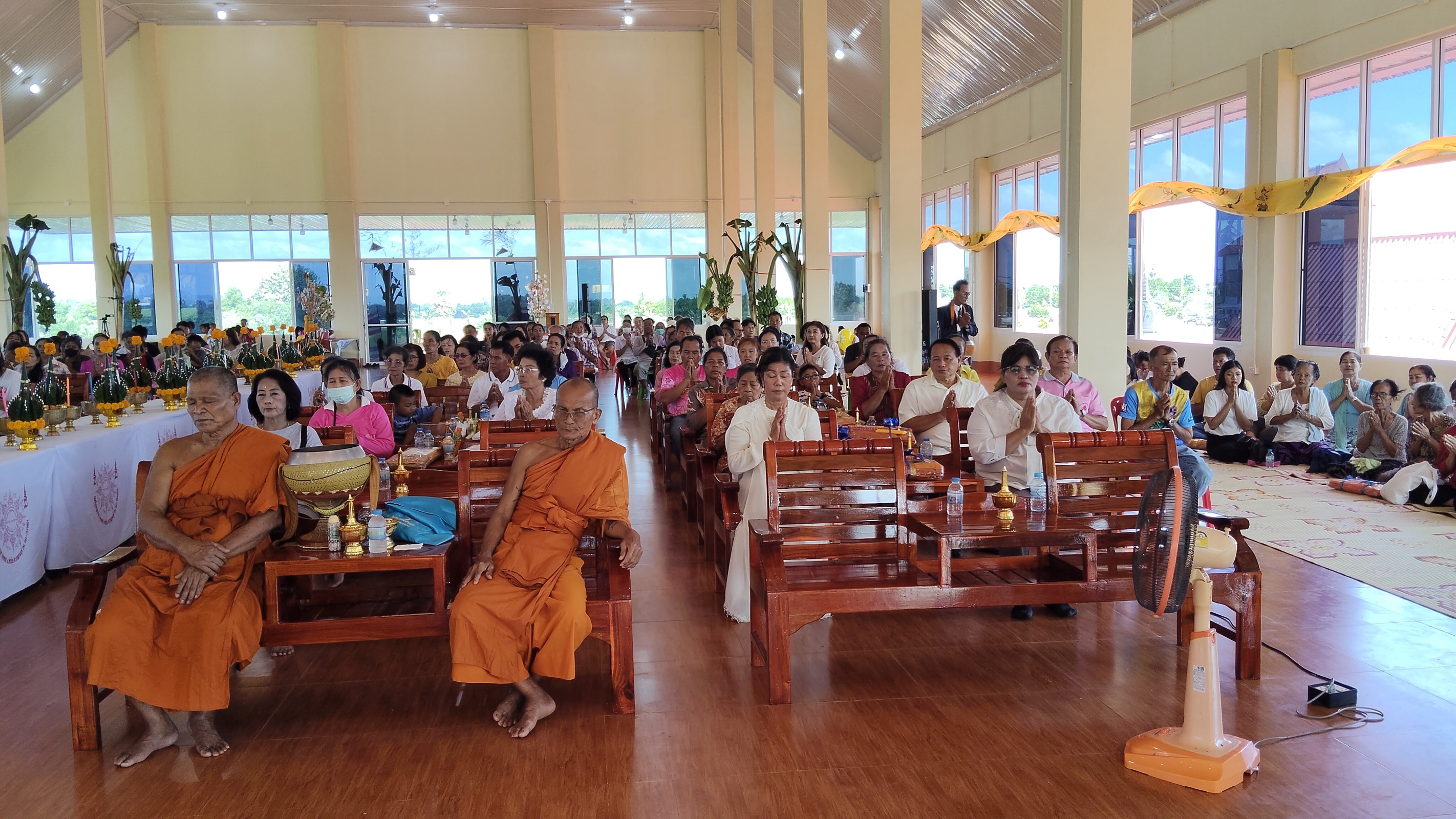 ภาพร่วมพิธีกรรมวัดทิพย์กาญจนาราม