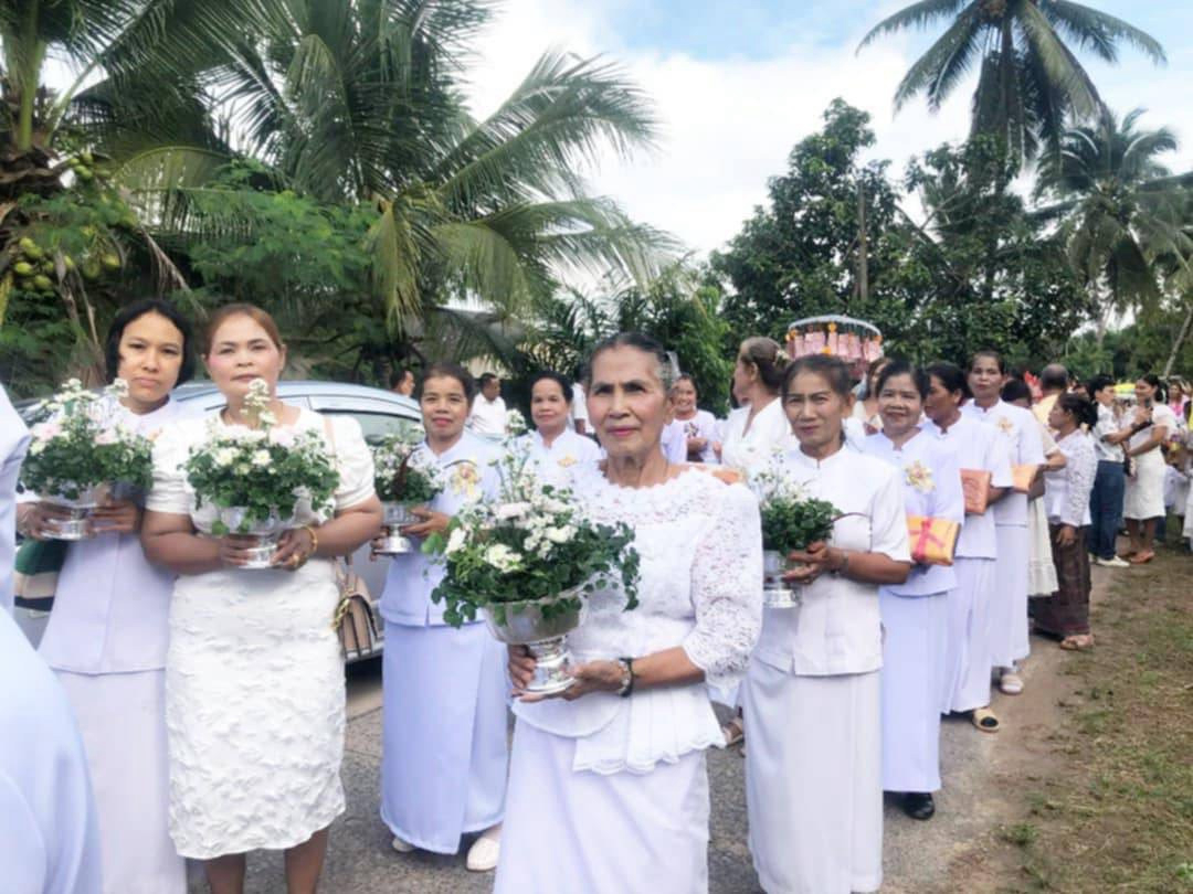 ภาพร่วมพิธีกรรมวัดทุ่งไทรทอง