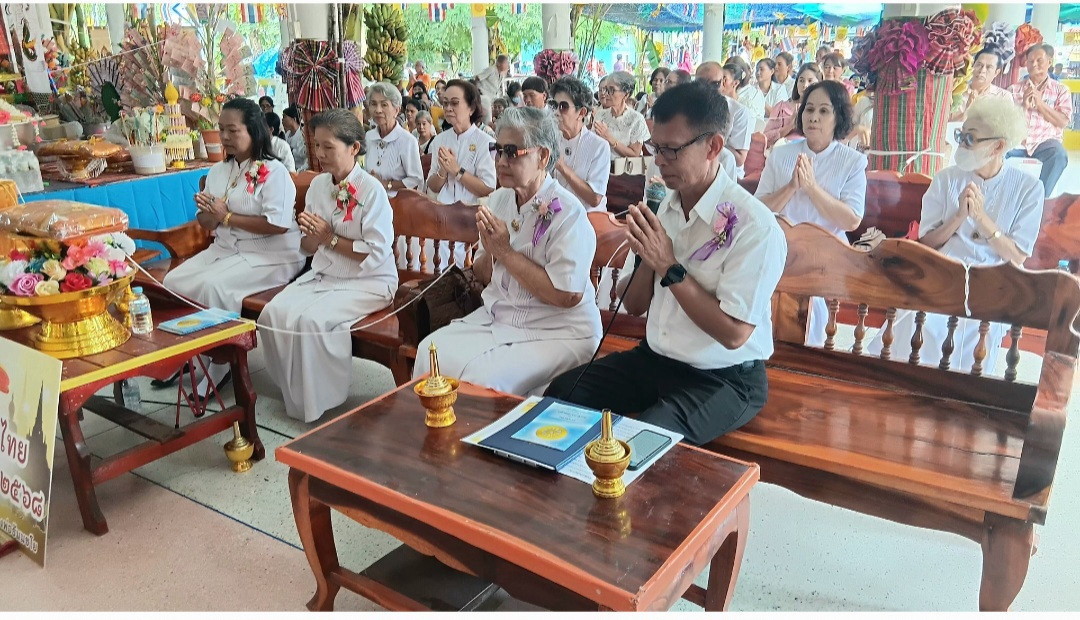 ภาพร่วมพิธีกรรมวัดขมิ้น