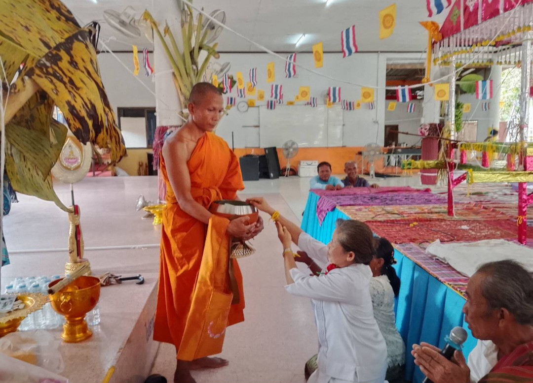 ภาพร่วมพิธีกรรมวัดหนองเหล็ก