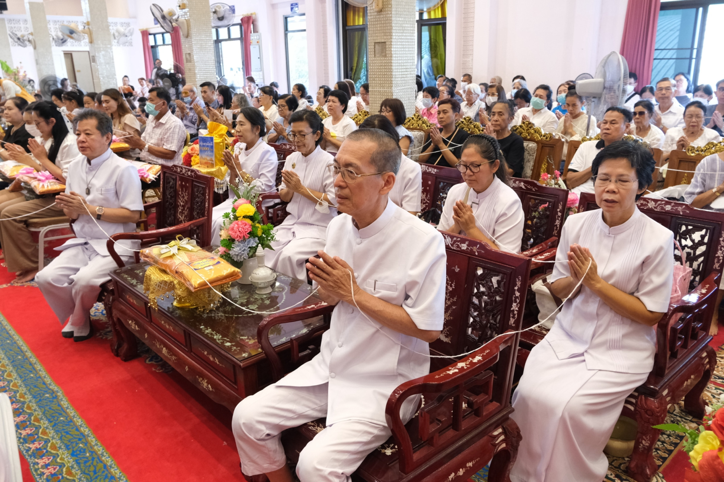 ภาพร่วมพิธีกรรมวัดบางโปรง