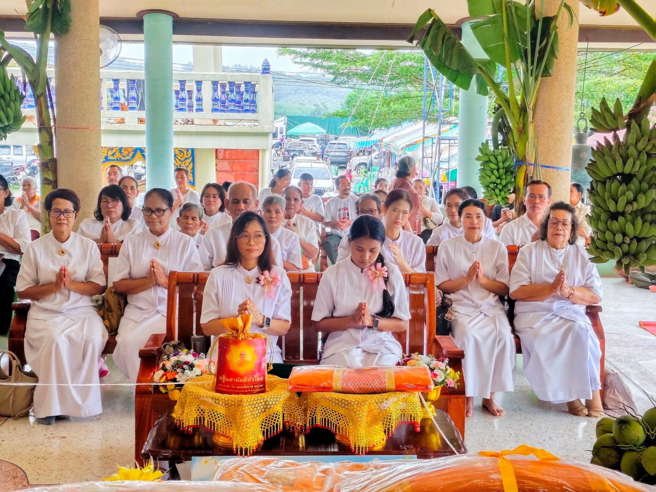 ภาพร่วมพิธีกรรมวัดบางเจริญ