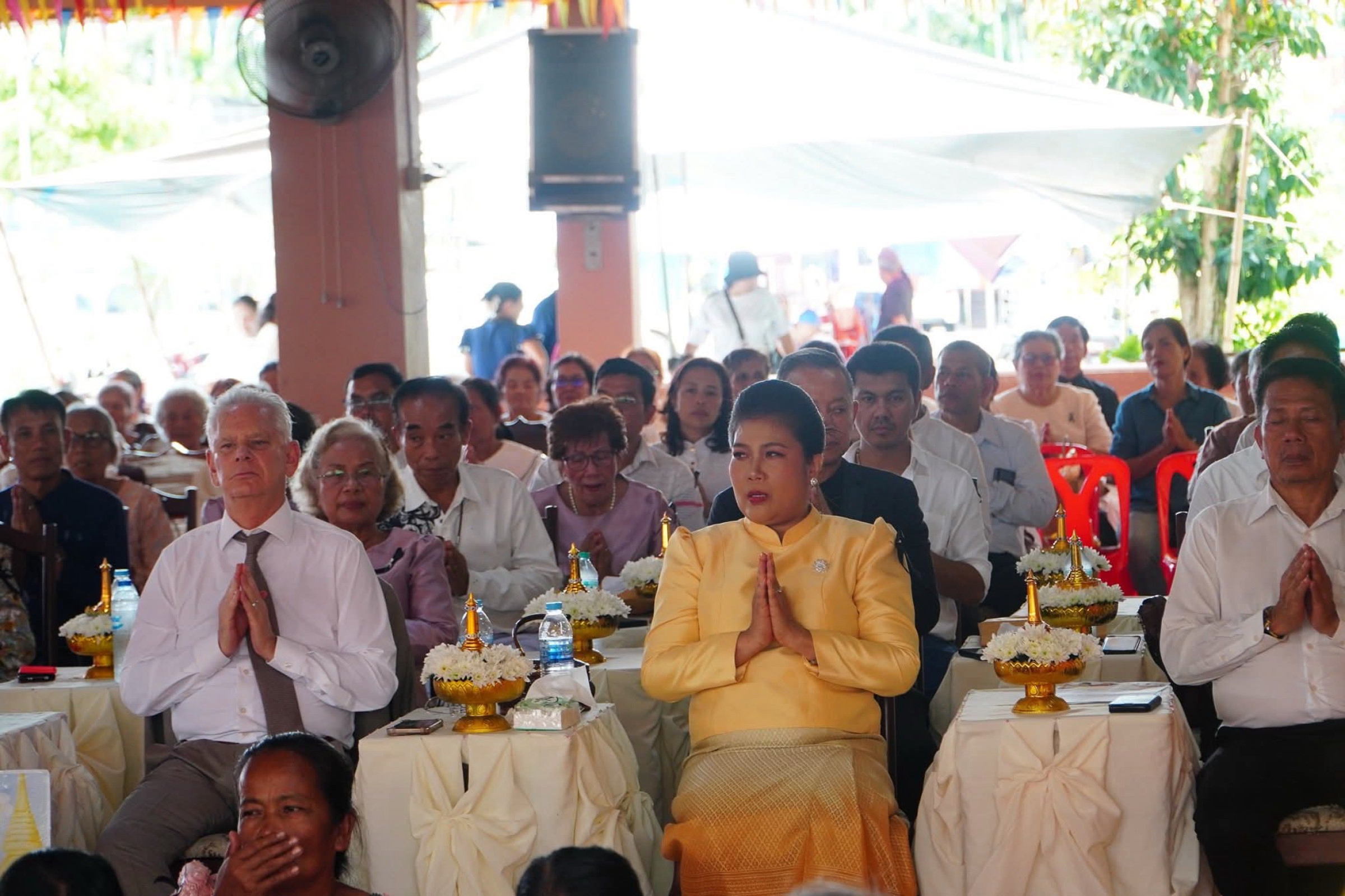 ภาพร่วมพิธีกรรมวัดสำนักขัน