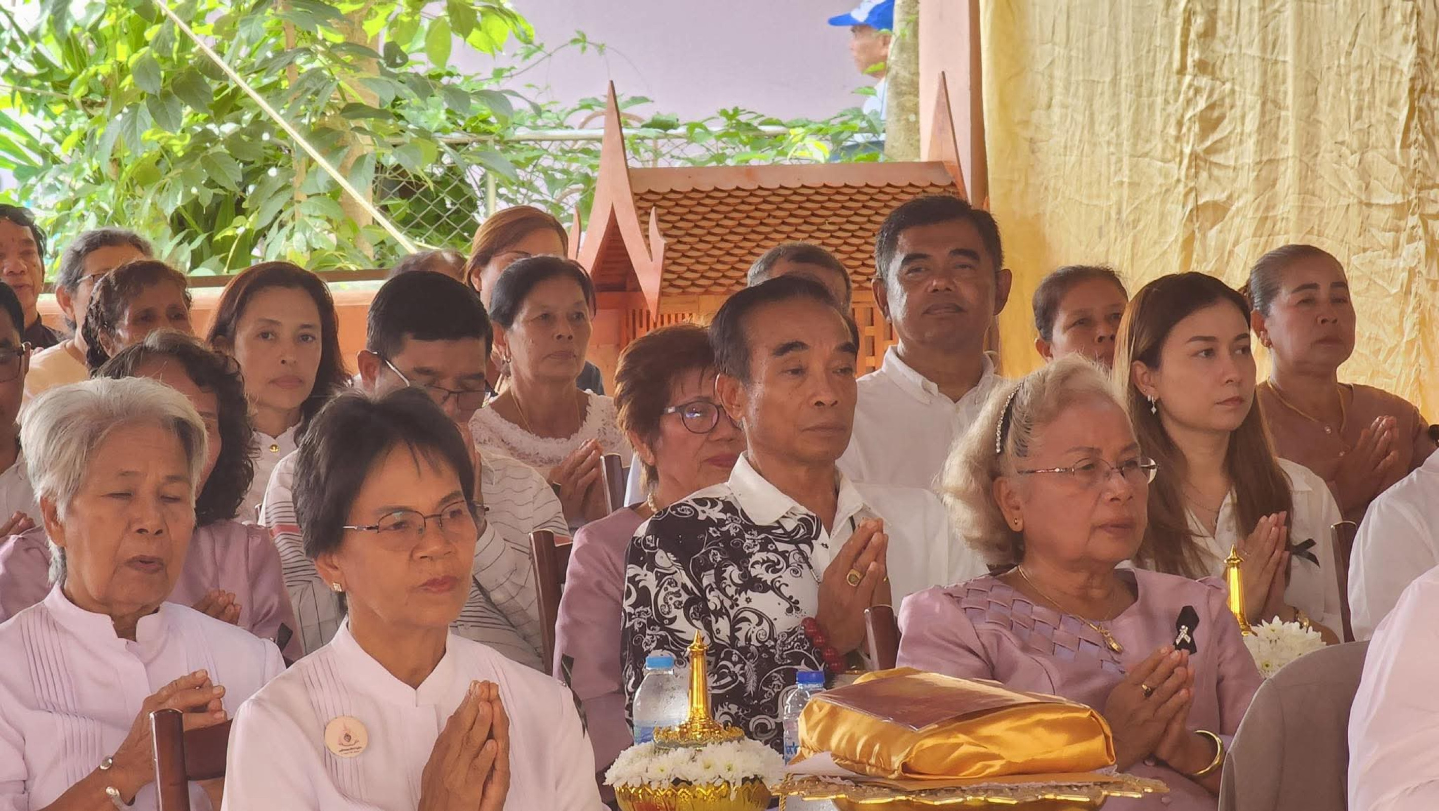 ภาพร่วมพิธีกรรมวัดสำนักขัน