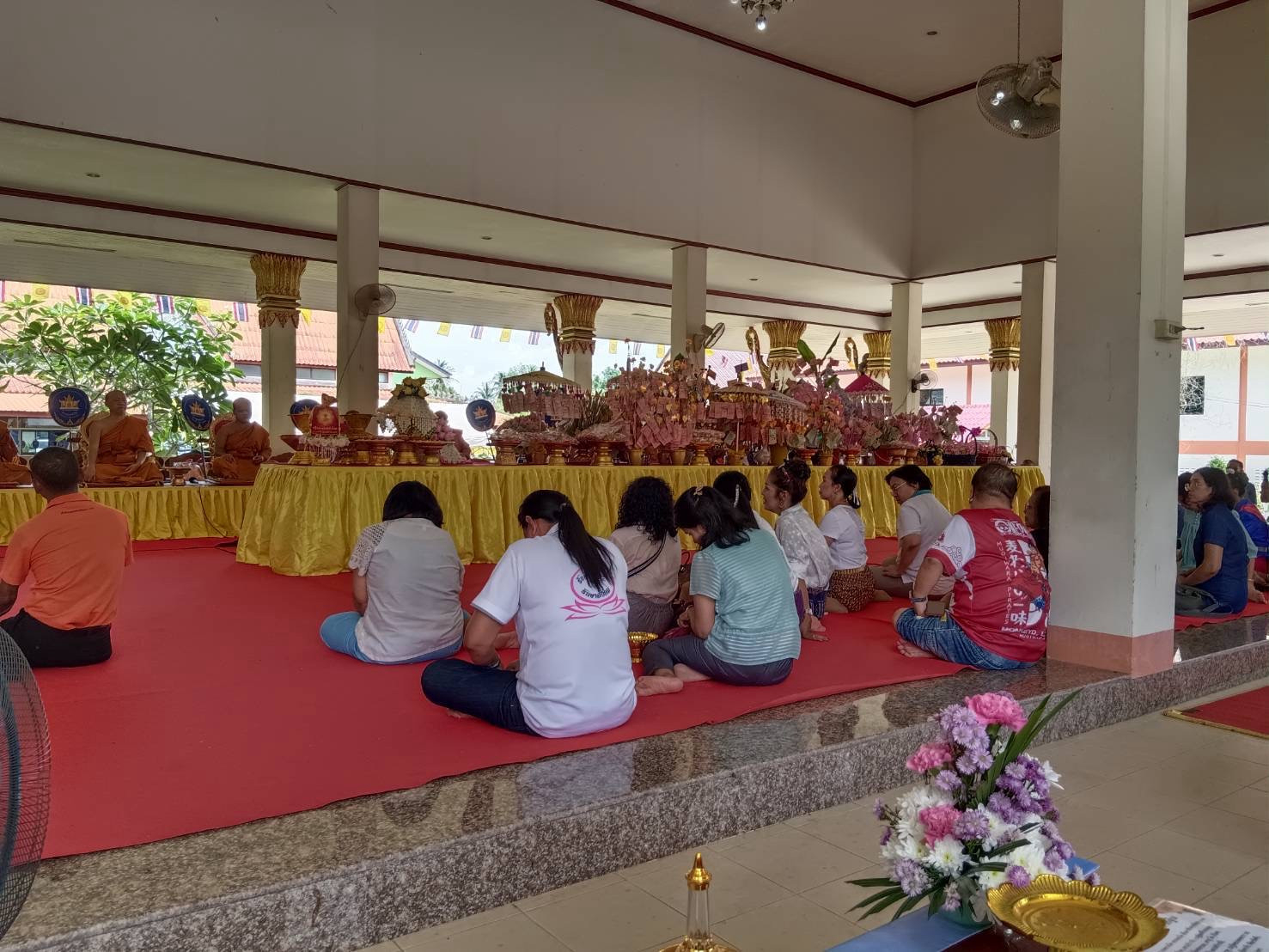 ภาพร่วมพิธีกรรมวัดทุ่งหวังใน