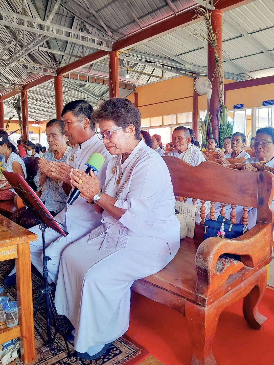 ภาพร่วมพิธีกรรมวัดโนนตลาดกี่