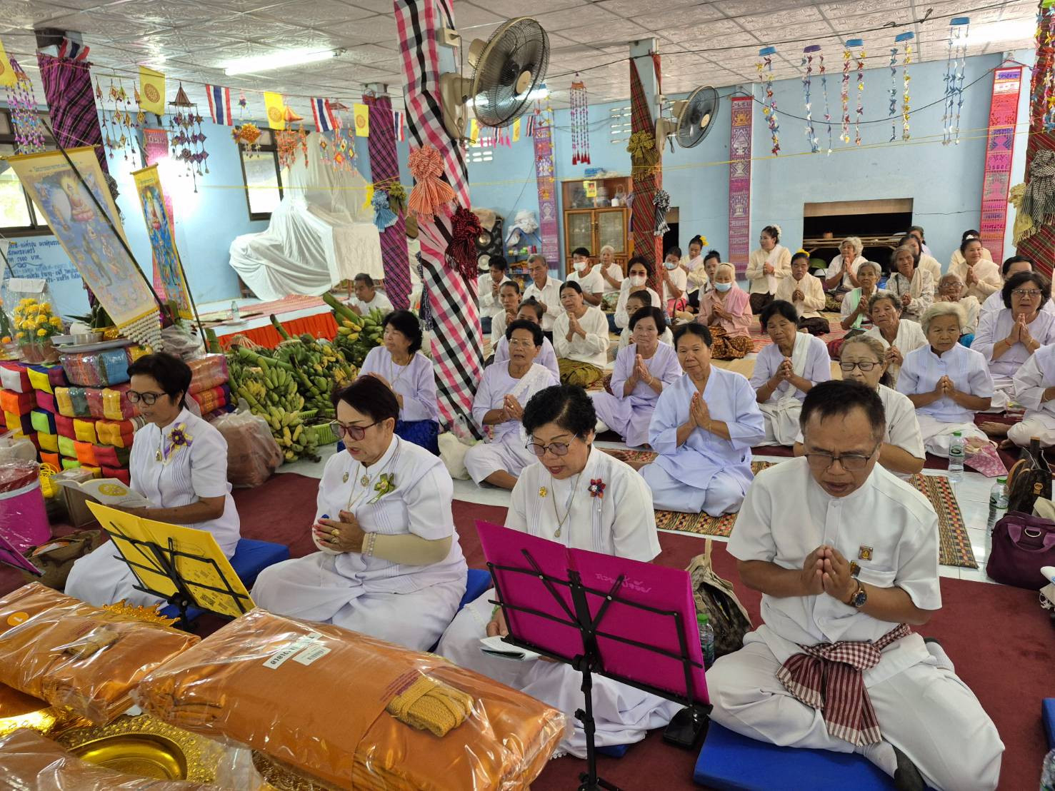 ภาพร่วมพิธีกรรมวัดศรีวิไลย์