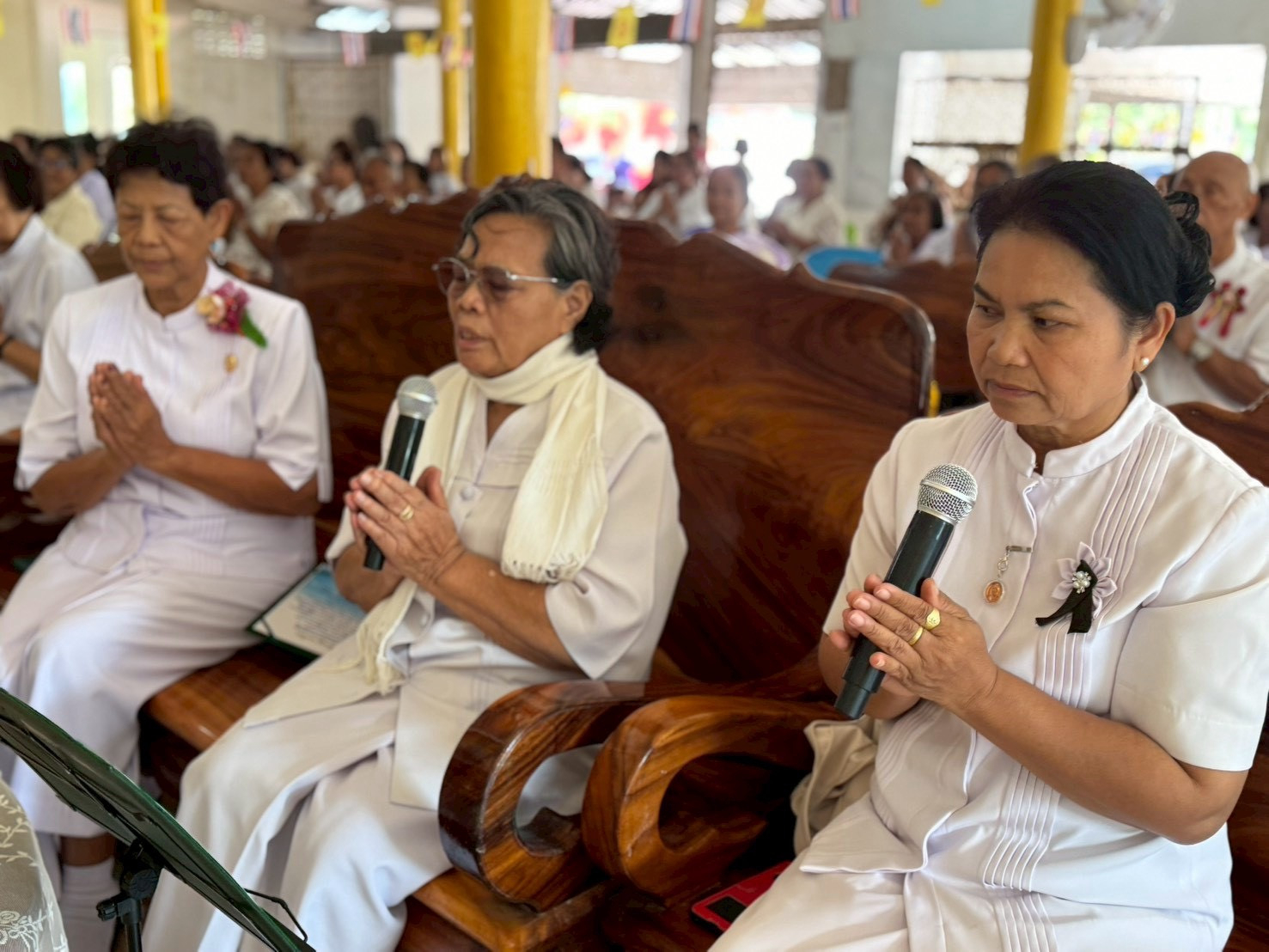 ภาพกล่าวคำถวายกฐินวัดหนองแวง