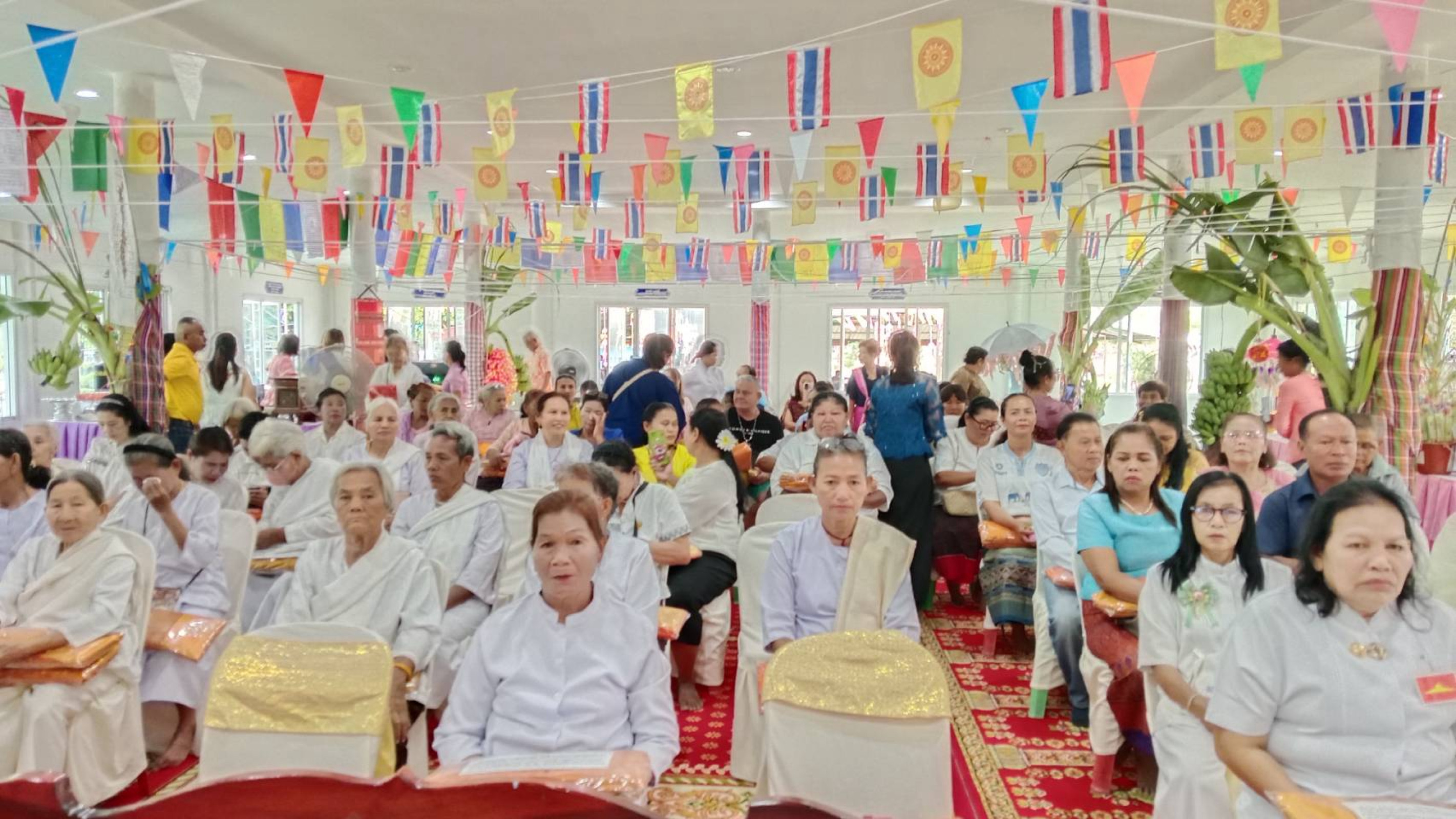 ภาพร่วมพิธีกรรมวัดใหม่โคกเพชร