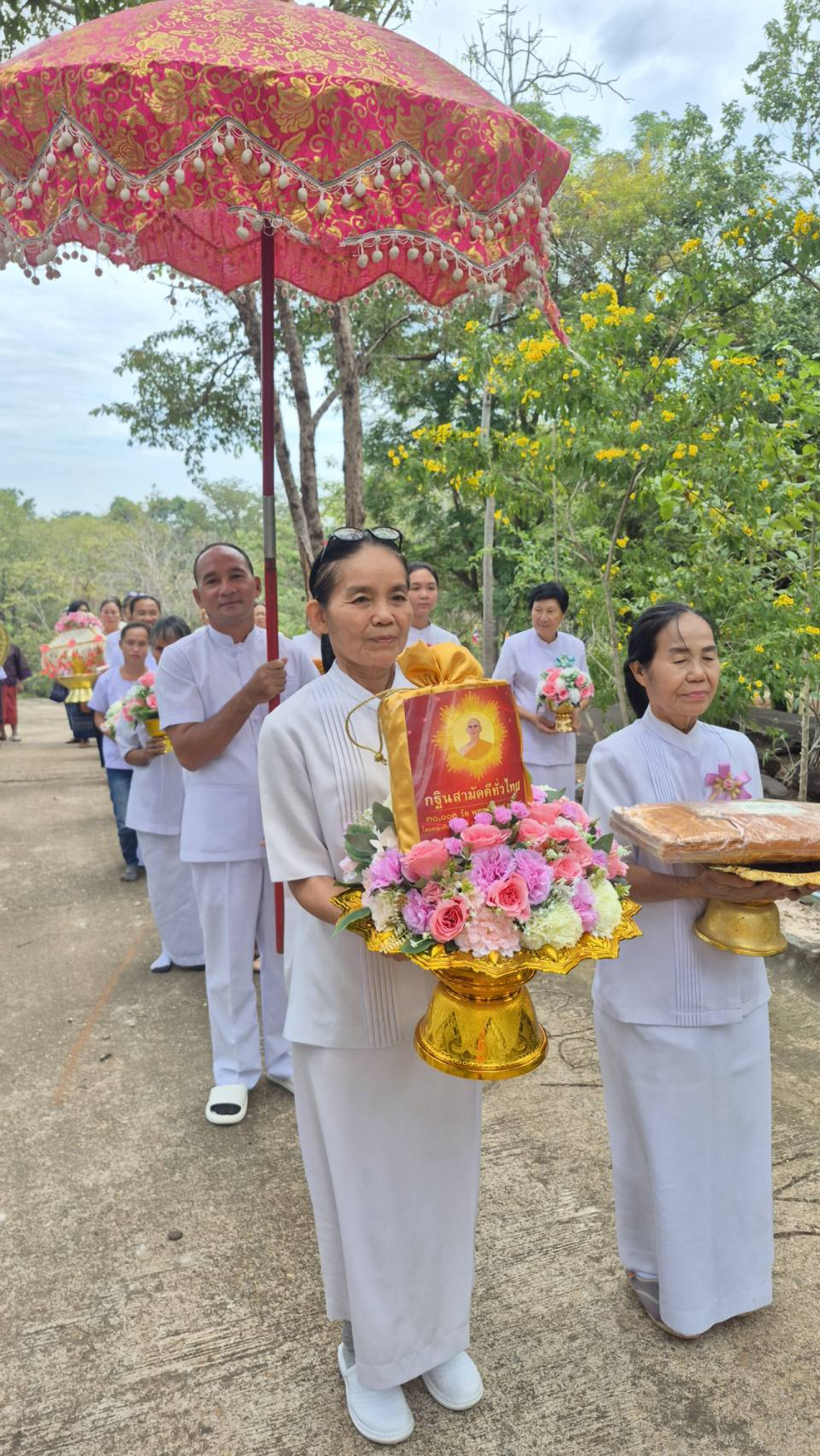 ภาพร่วมพิธีกรรมสำนักสงฆ์ปุณณสีไพรสณฑ์