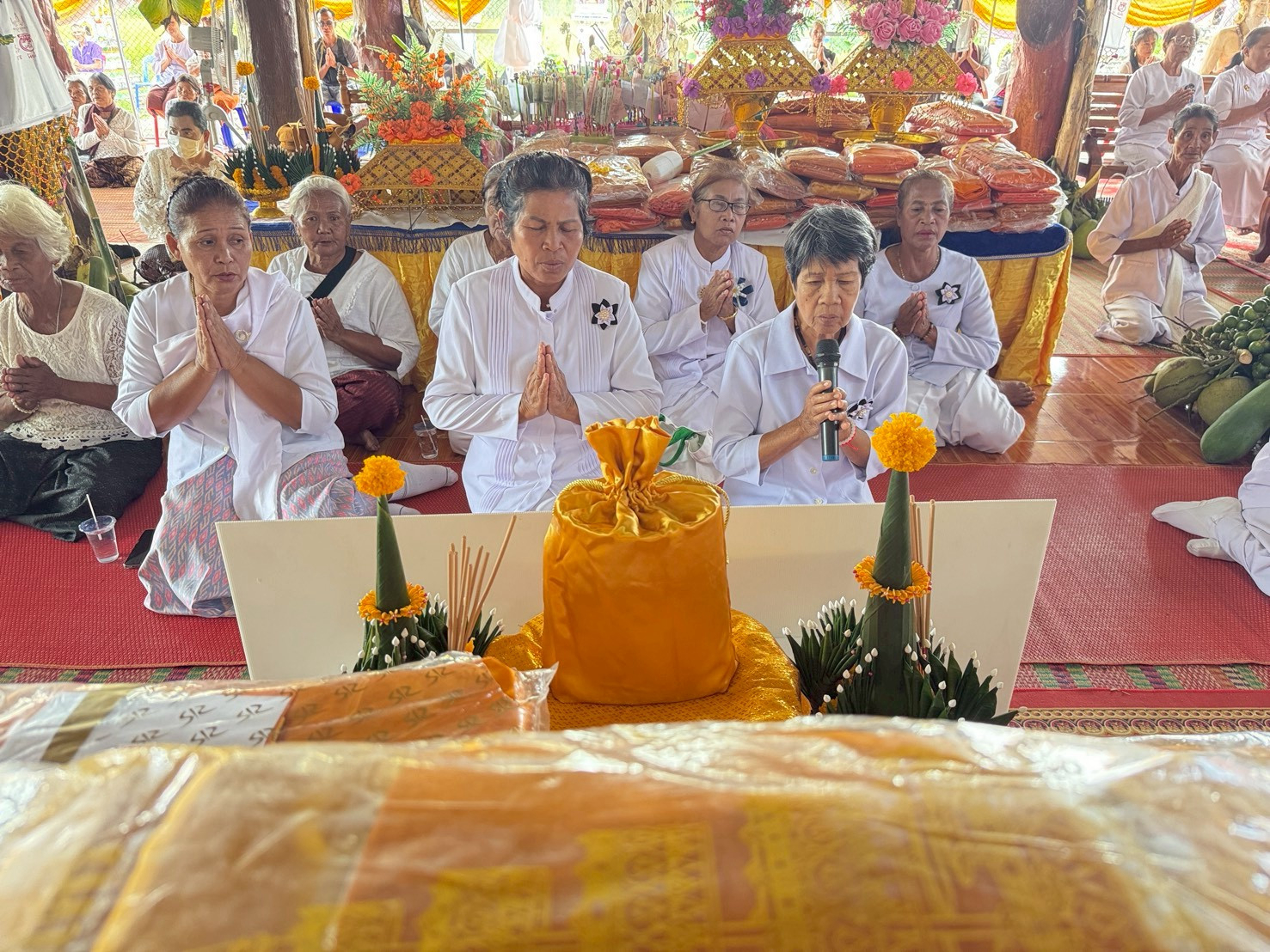 ภาพกล่าวคำถวายกฐินที่พักสงฆ์บ้านระนุก