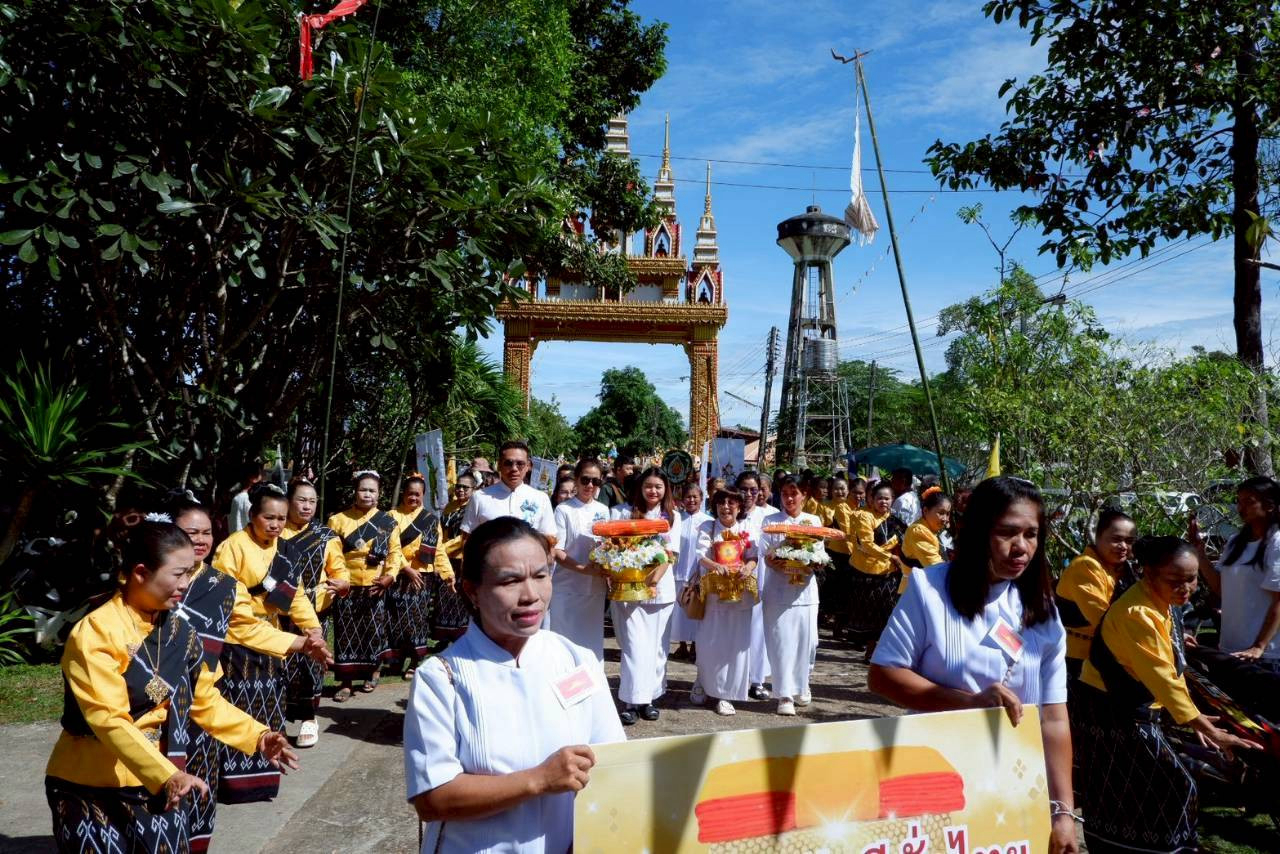 ภาพร่วมขบวนกฐินวัดโพธิ์พฤกษ์คุณาราม