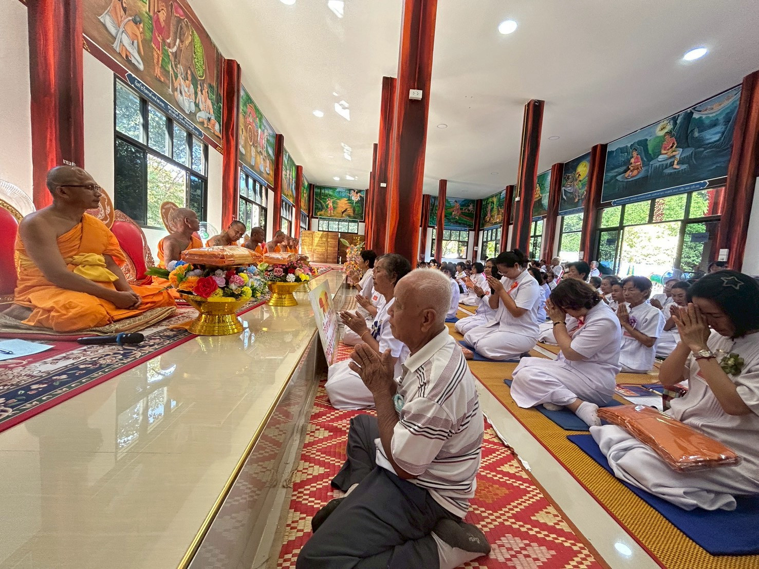 ภาพร่วมพิธีกรรมวัดศรีบุญเรือง
