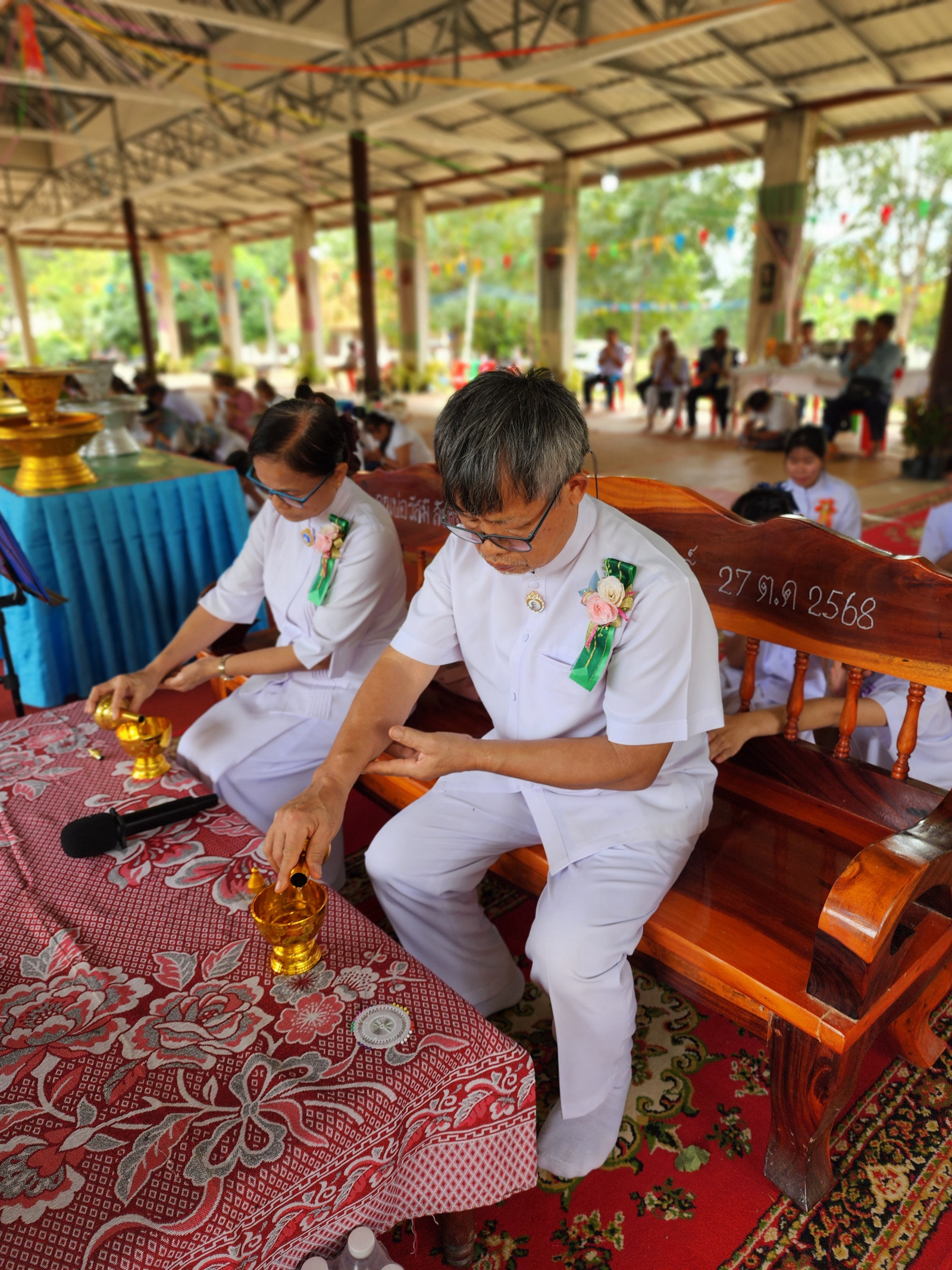 ภาพร่วมพิธีกรรมวัดใหม่แสงอรุณ