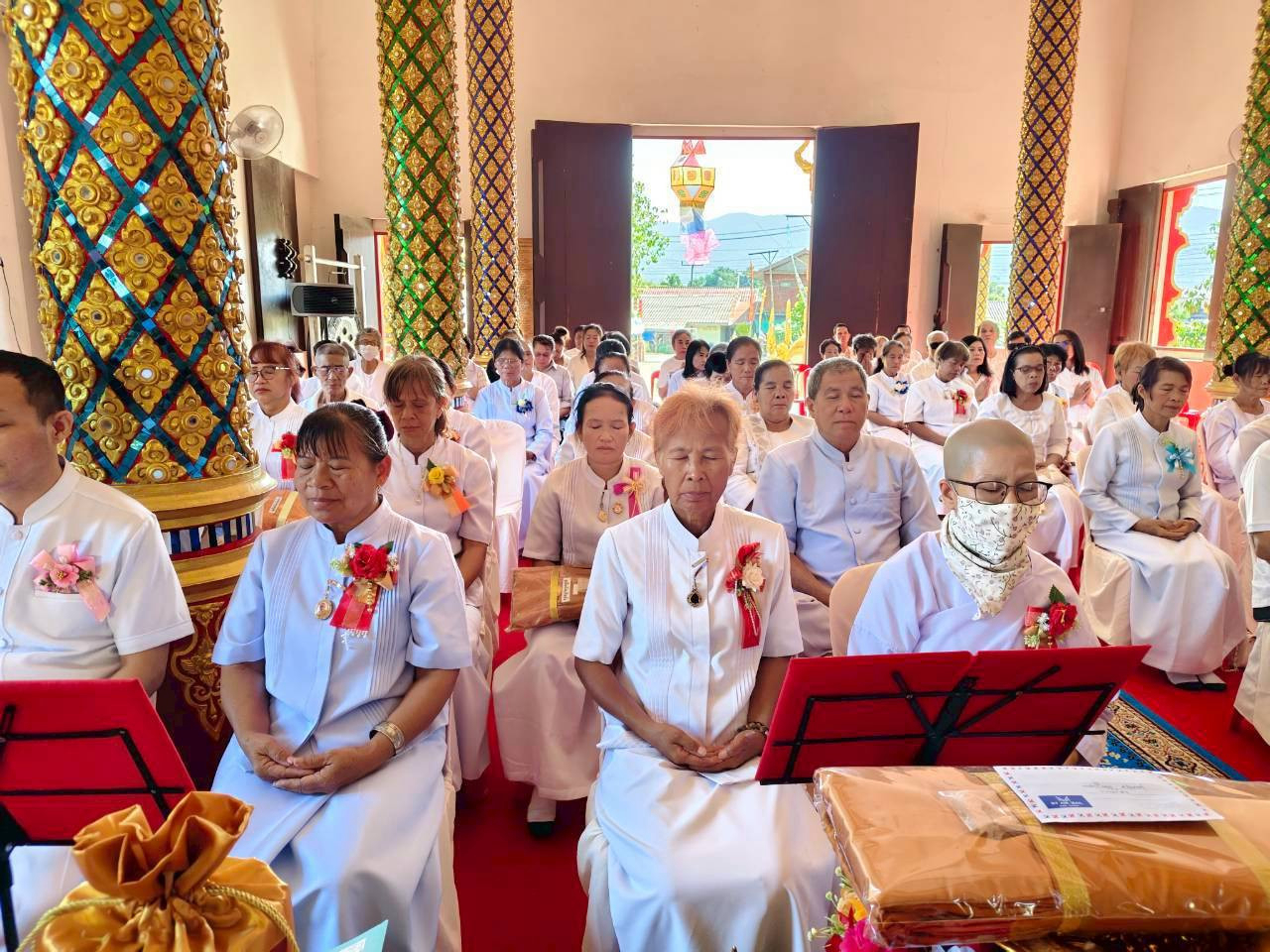 ภาพร่วมพิธีกรรมวัดแม่เงิน