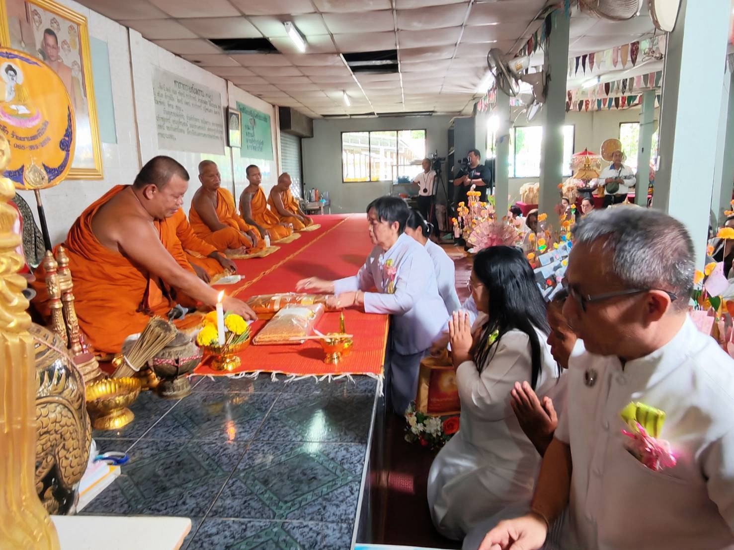 ภาพร่วมพิธีกรรมวัดหัวเขา